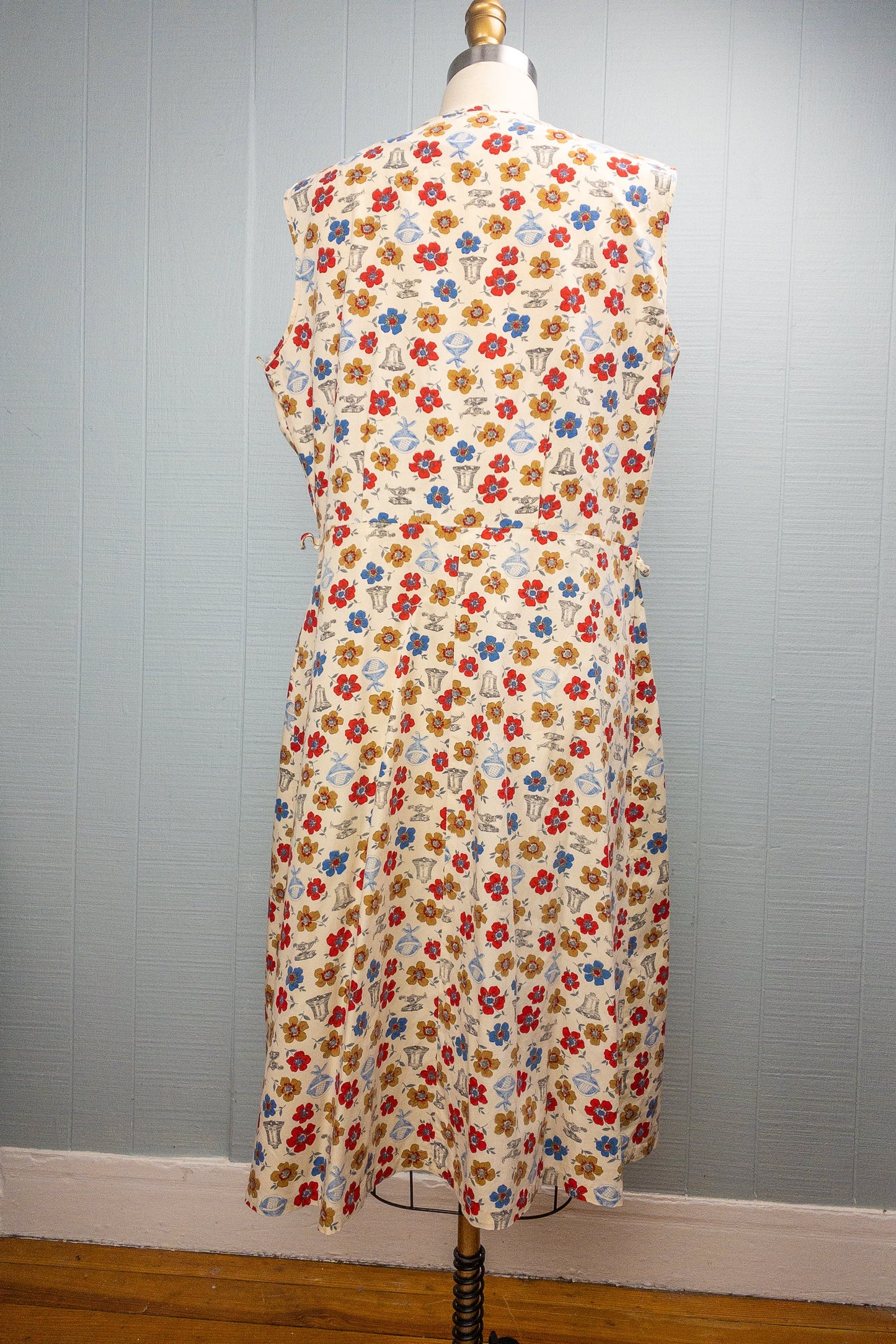 50's Globes & Bell Dress | L/XL