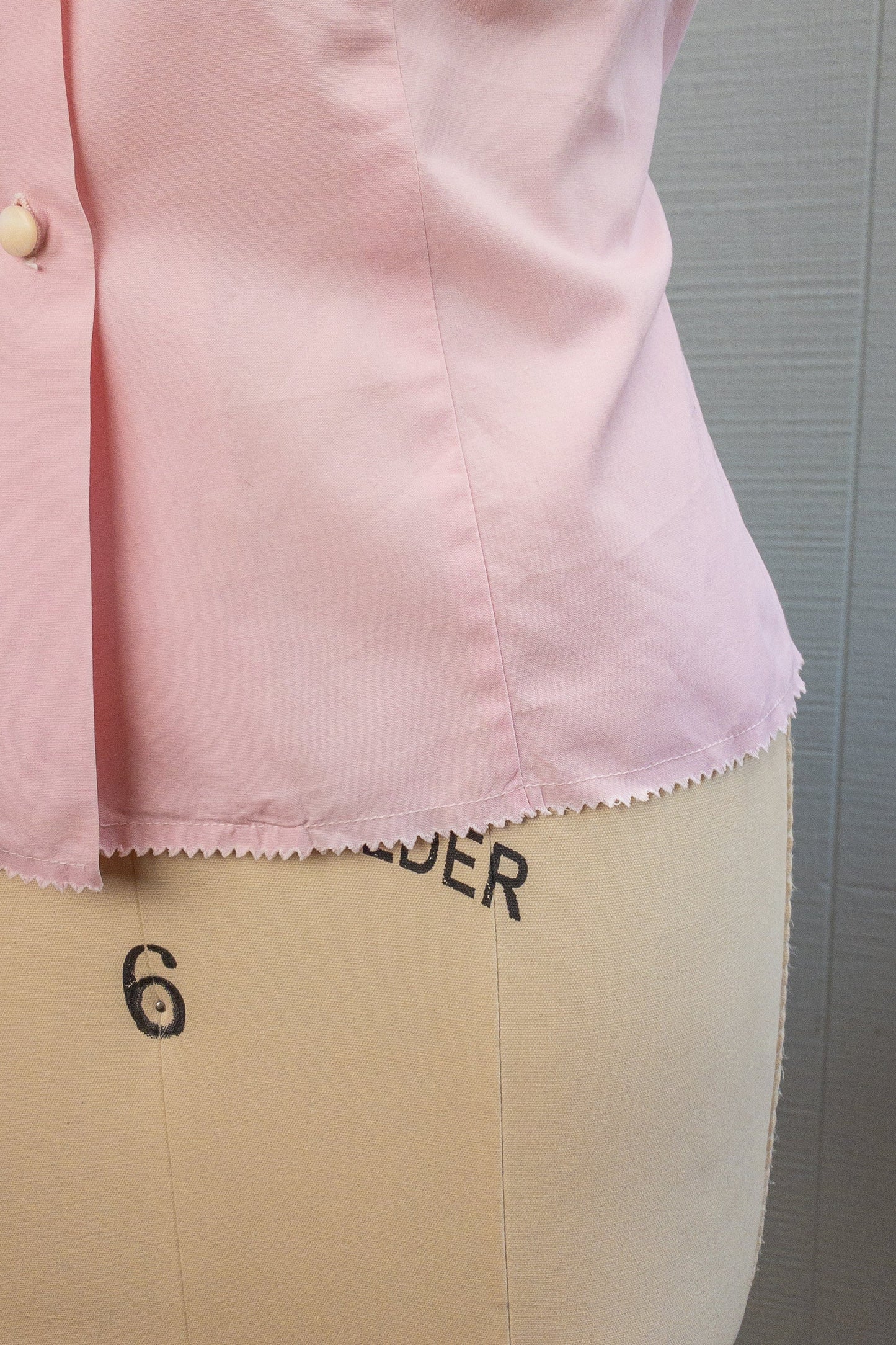 50s Baby Pink Pintuck Blouse | S/M