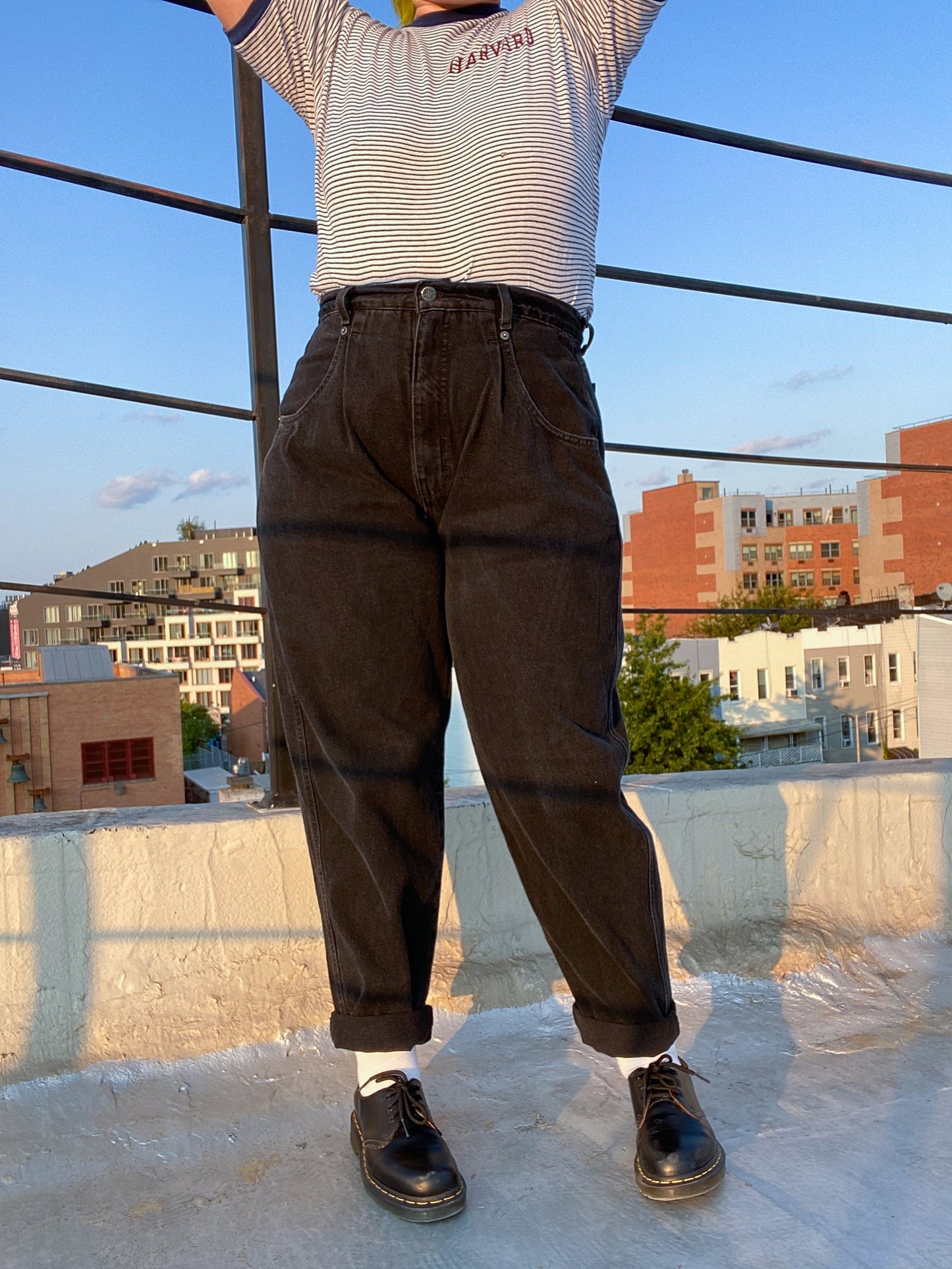 80s Black Pleated Mom Jeans | 35" x 31"