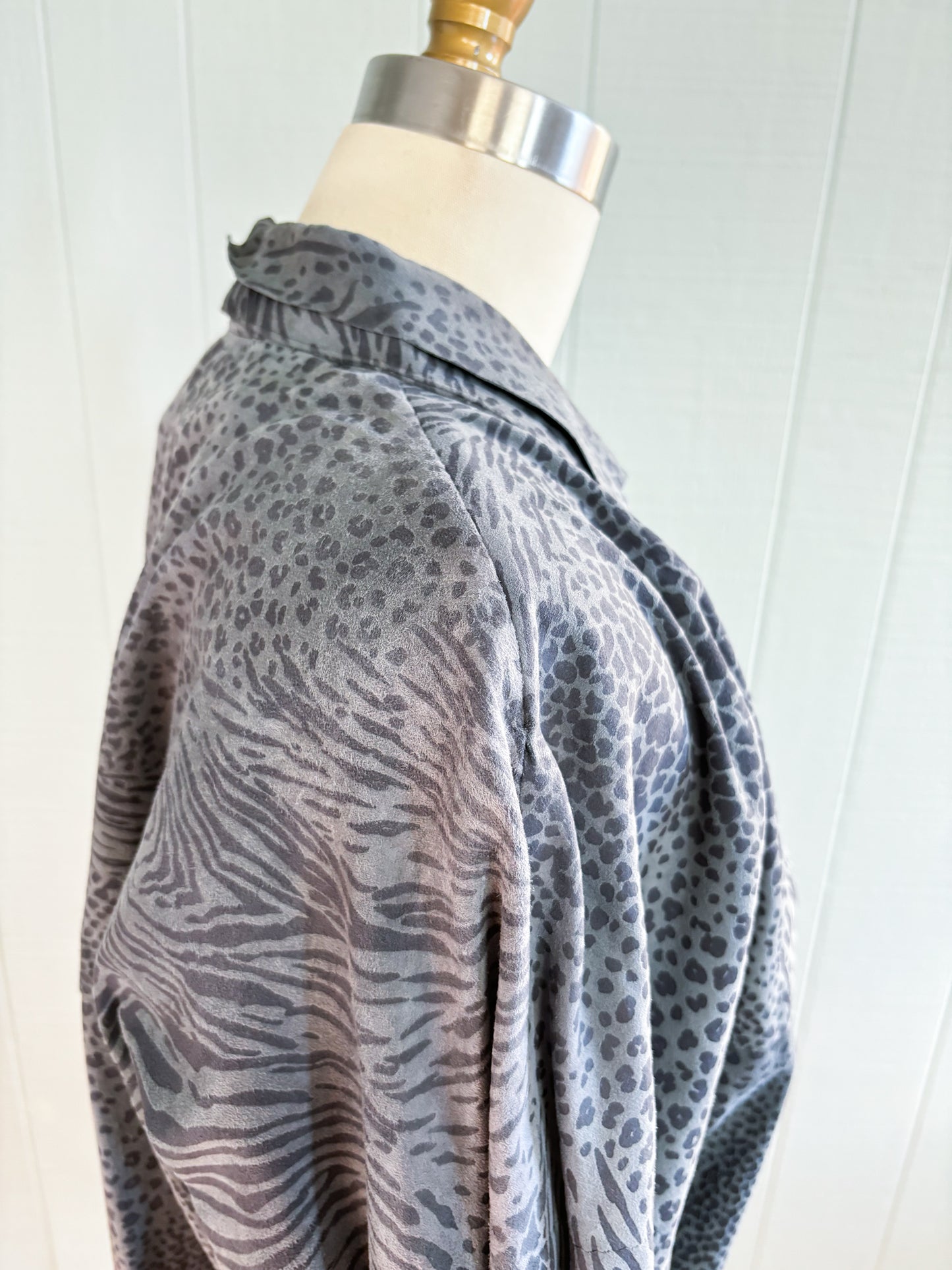 80's Grey Animal Print Leopard Drop Shoulder Shirt Jacket