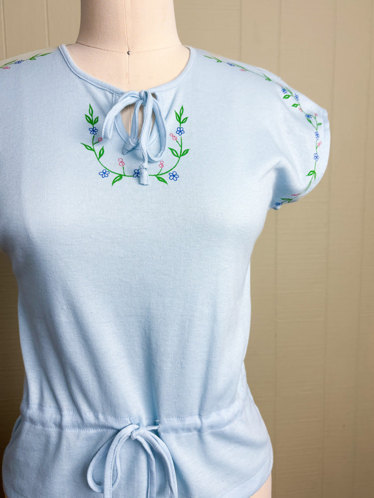 70's Baby Blue Bows & Flowers Cinched Single Stitch T Shirt
