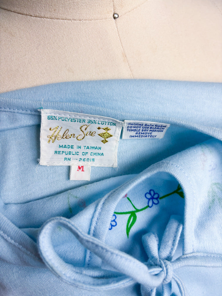 70's Baby Blue Bows & Flowers Cinched Single Stitch T Shirt