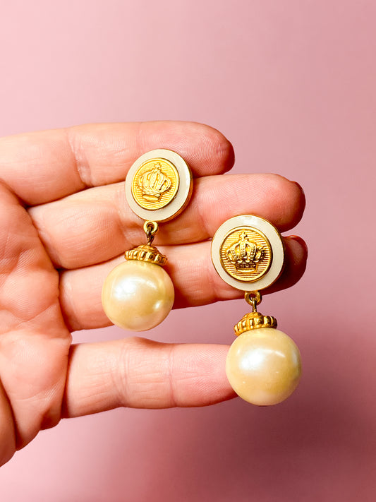 80's 90's Gold Crown & Pearl Dangle Earrings