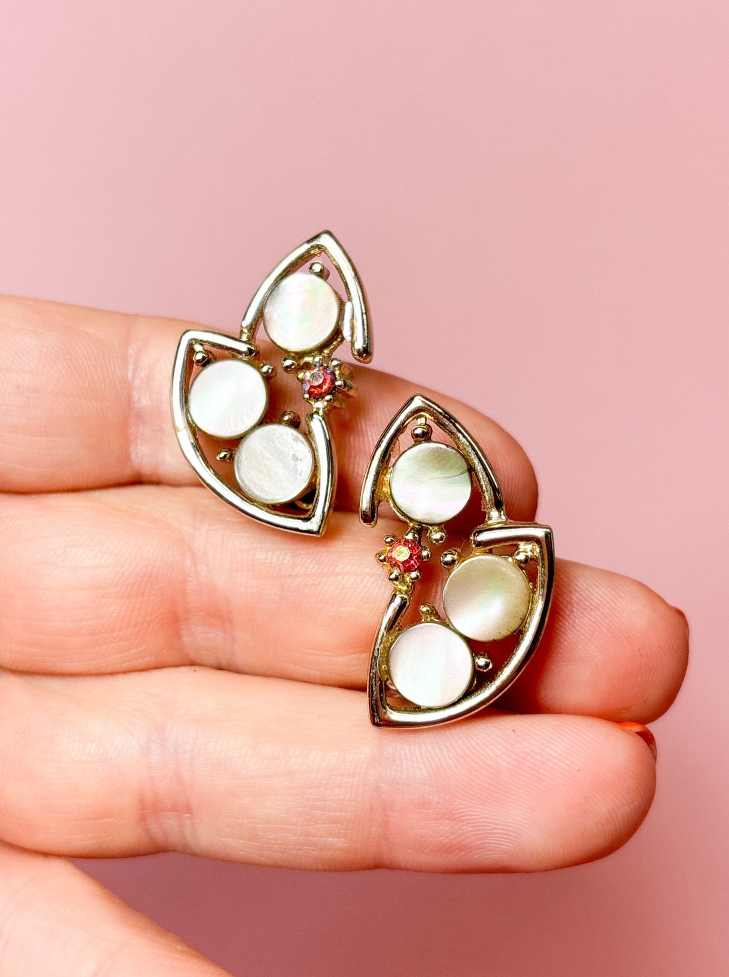 60's Pearlescent & Pink Crystal Leaf Clip On Earrings