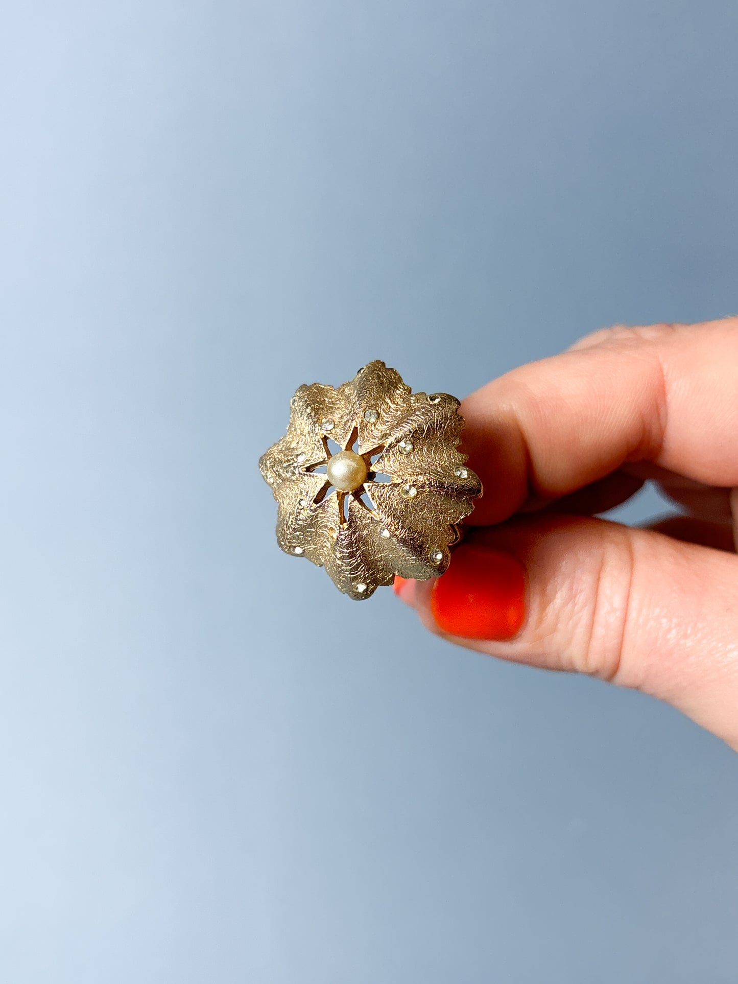 Vintage Hammered Gold Starflower Clip On Earrings