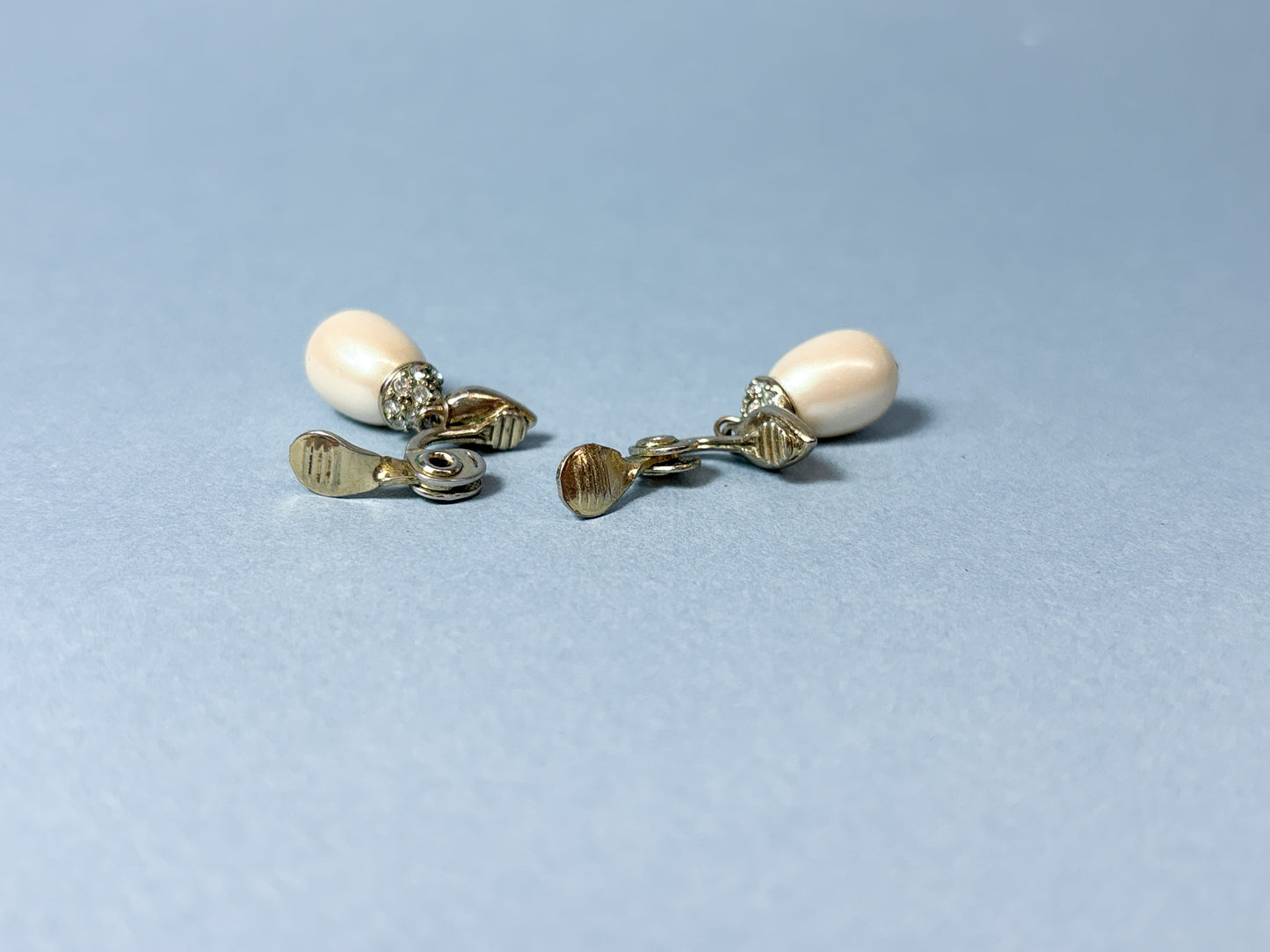 Vintage Monet Rhinestone & Pearl Tear Drop Clip On Earrings