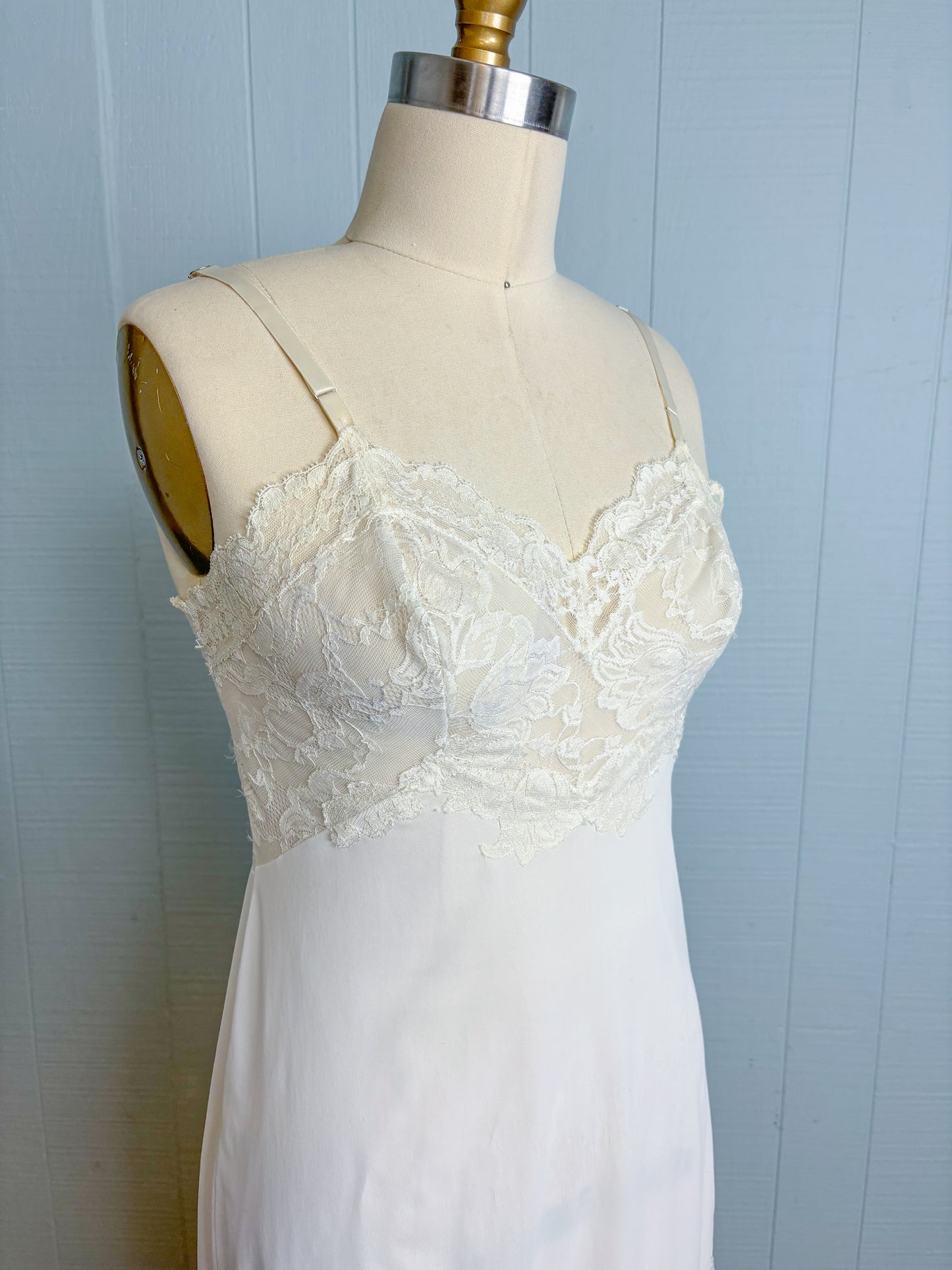50's Sexy & Delicate White Lace Nightie | S