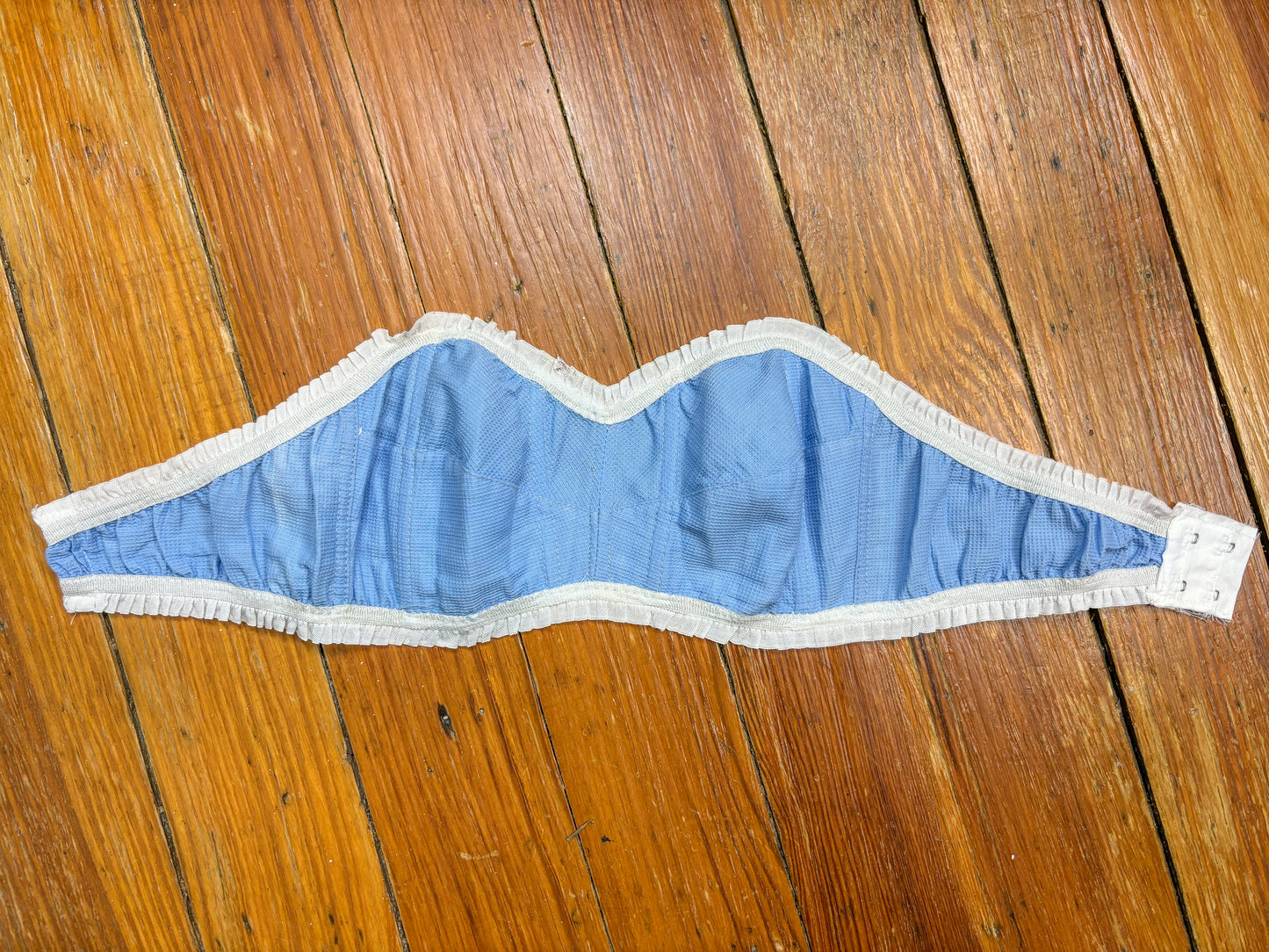50's 60's Baby Blue Ruffle Strapless Bra | XXS