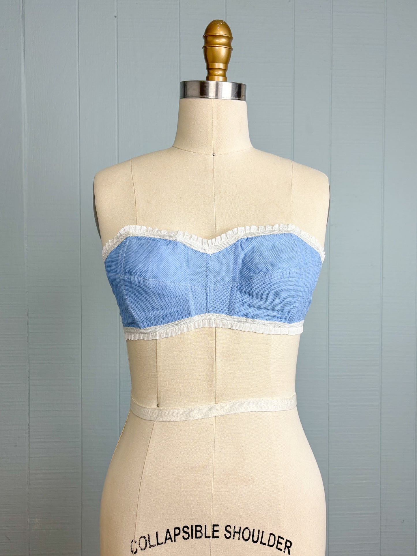 50's 60's Baby Blue Ruffle Strapless Bra | XXS