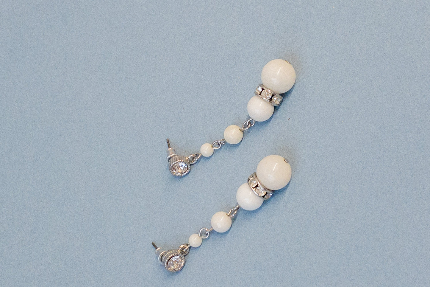 Milk White Glass Bead Dangle Rhinestone Silver Pierced Earrings
