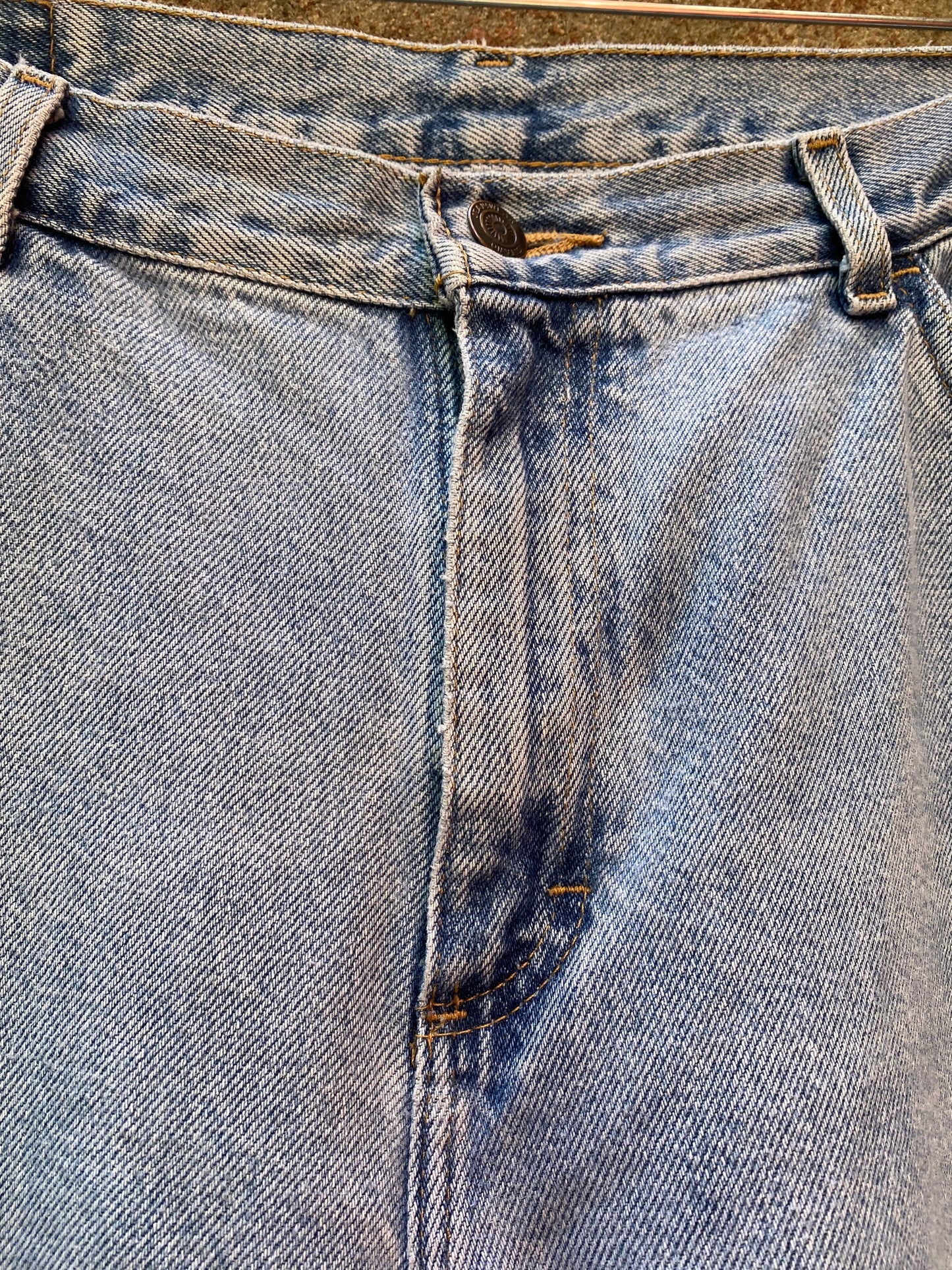 90's Gitano Light Wash Boot Jeans | 35" x 29"