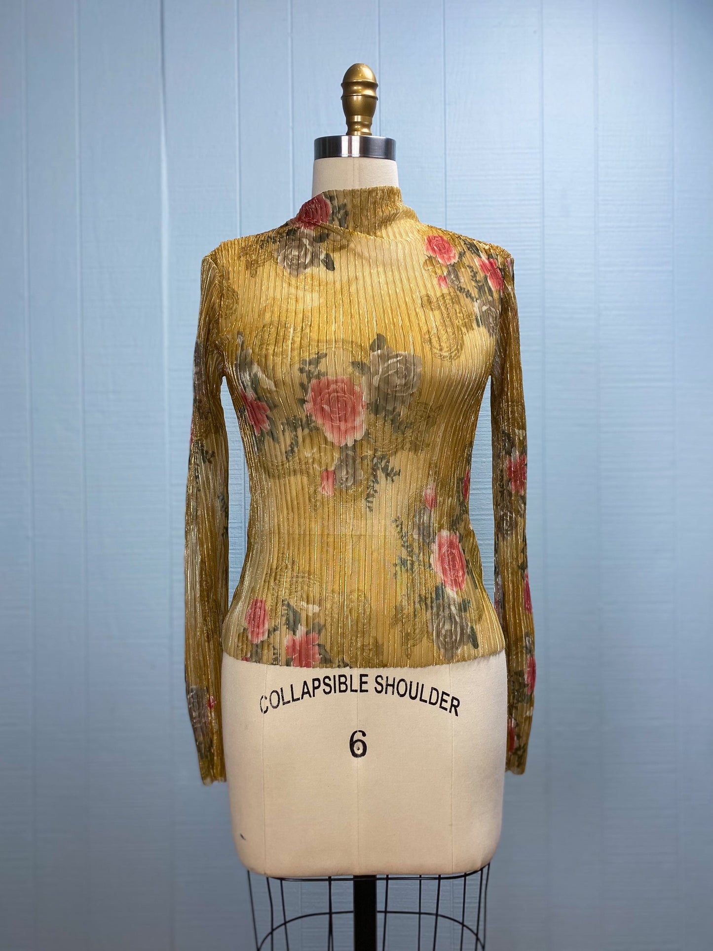 Metallic Gold Sheer Pleated Floral Rose Top Callipygian NWT Mockneck Turtleneck