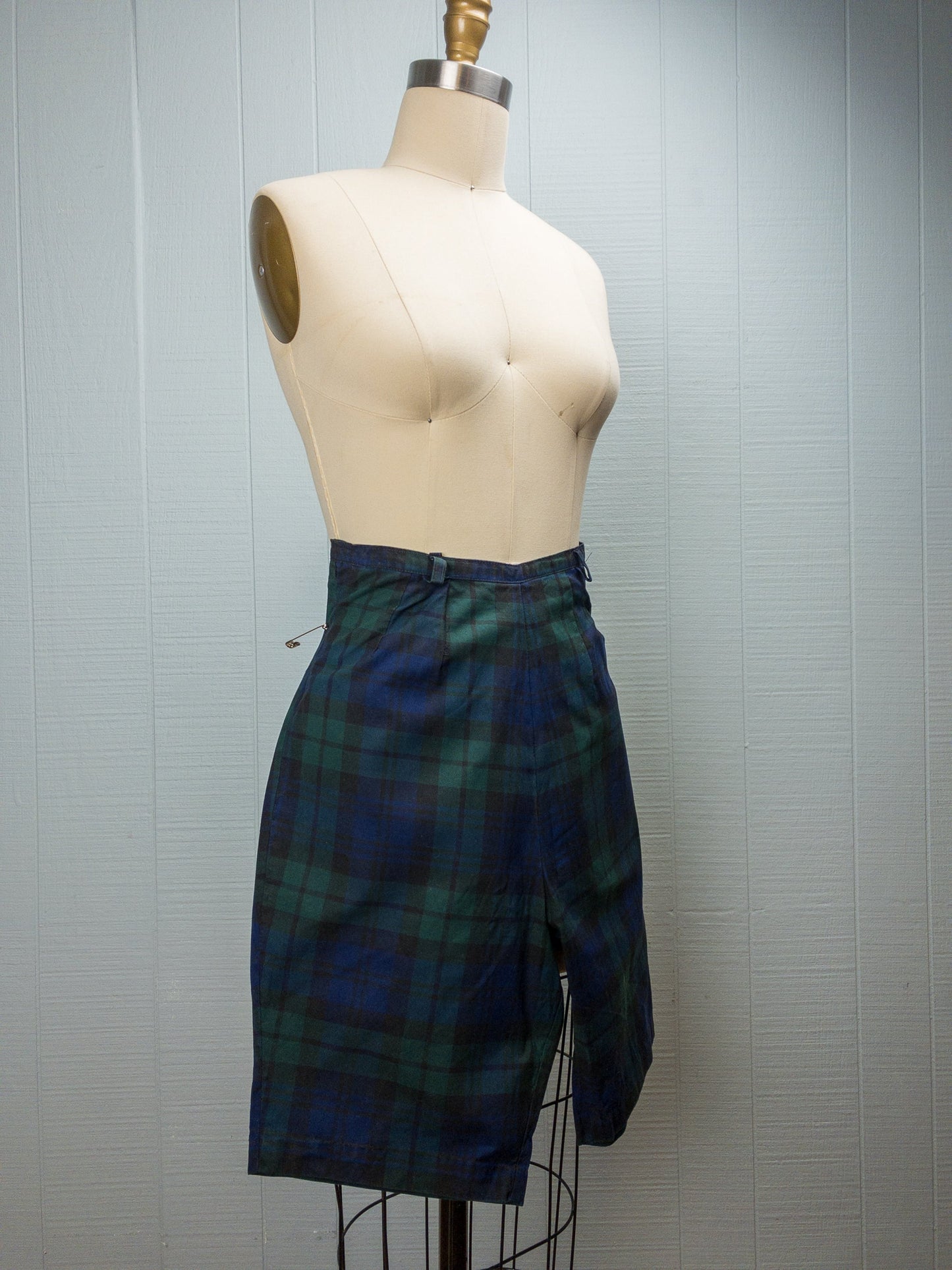 50's 60's Black Watch Tartan Shorts | S