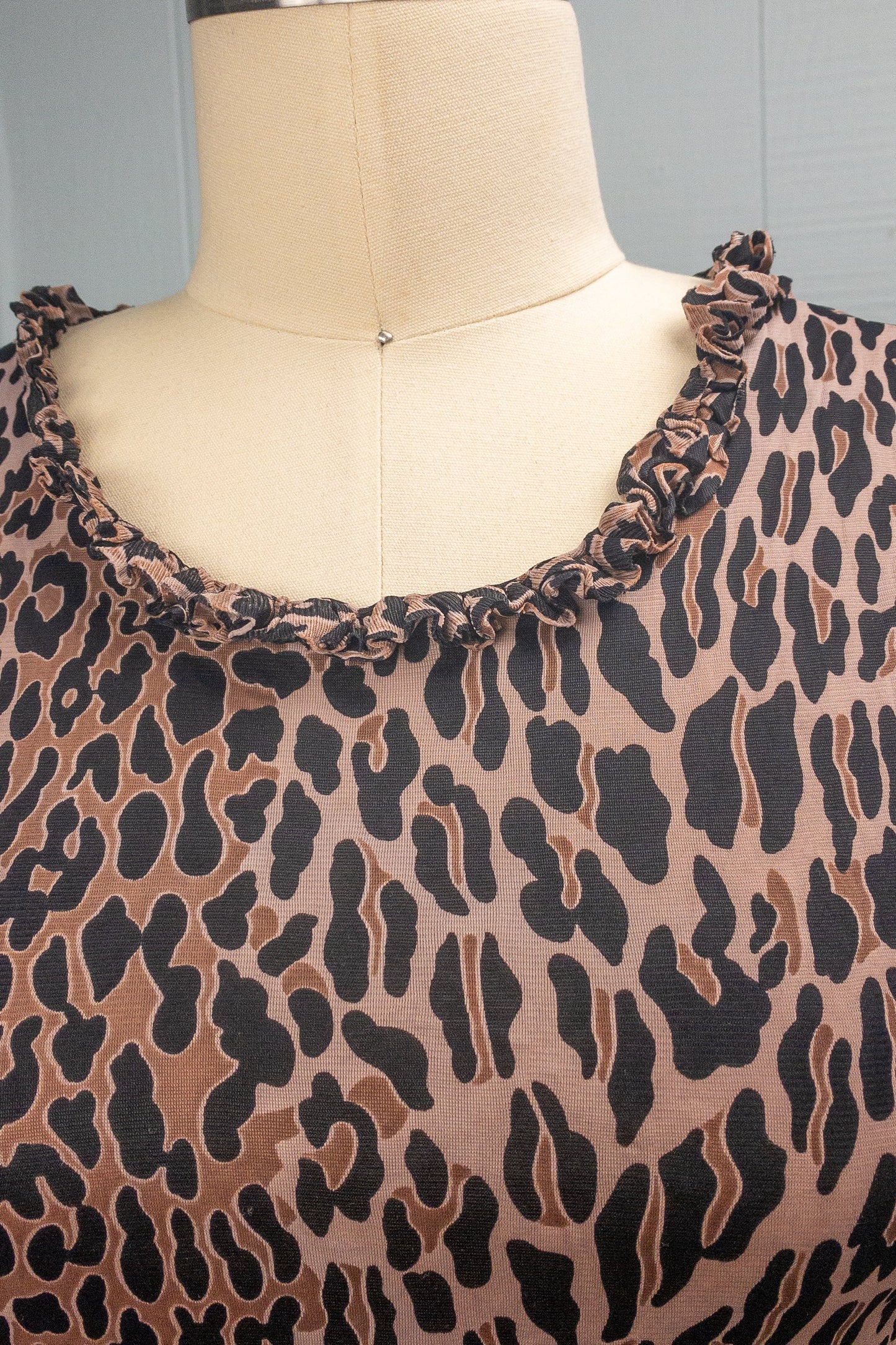 50s 60s Leopard Ruffle Tank Top | XXS/XS