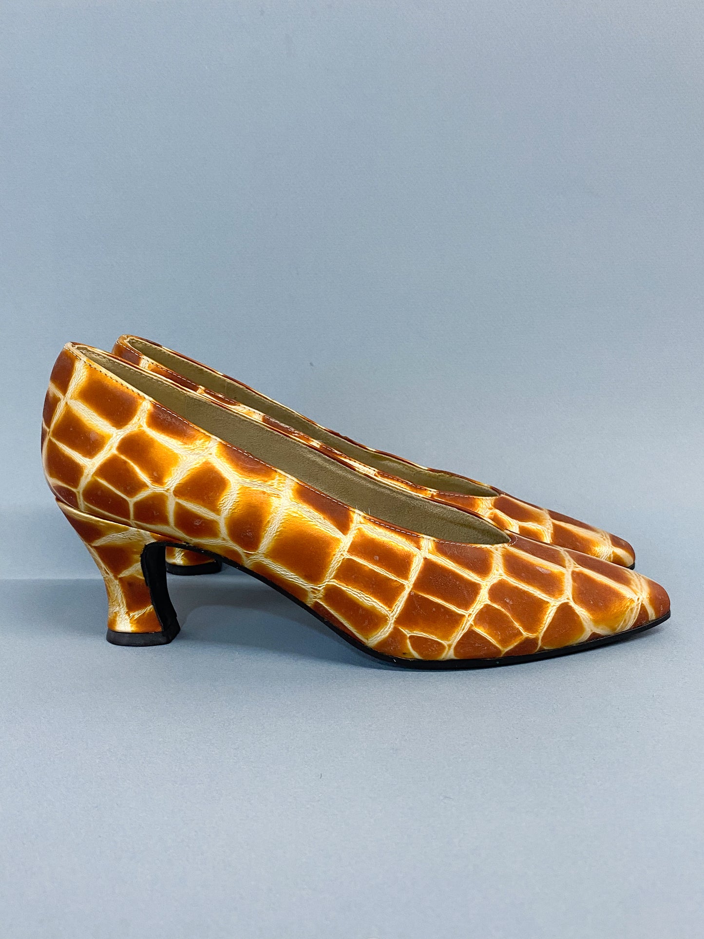 90's Stuart Weitzman Leather Orange Brown Gold Giraffe Heels