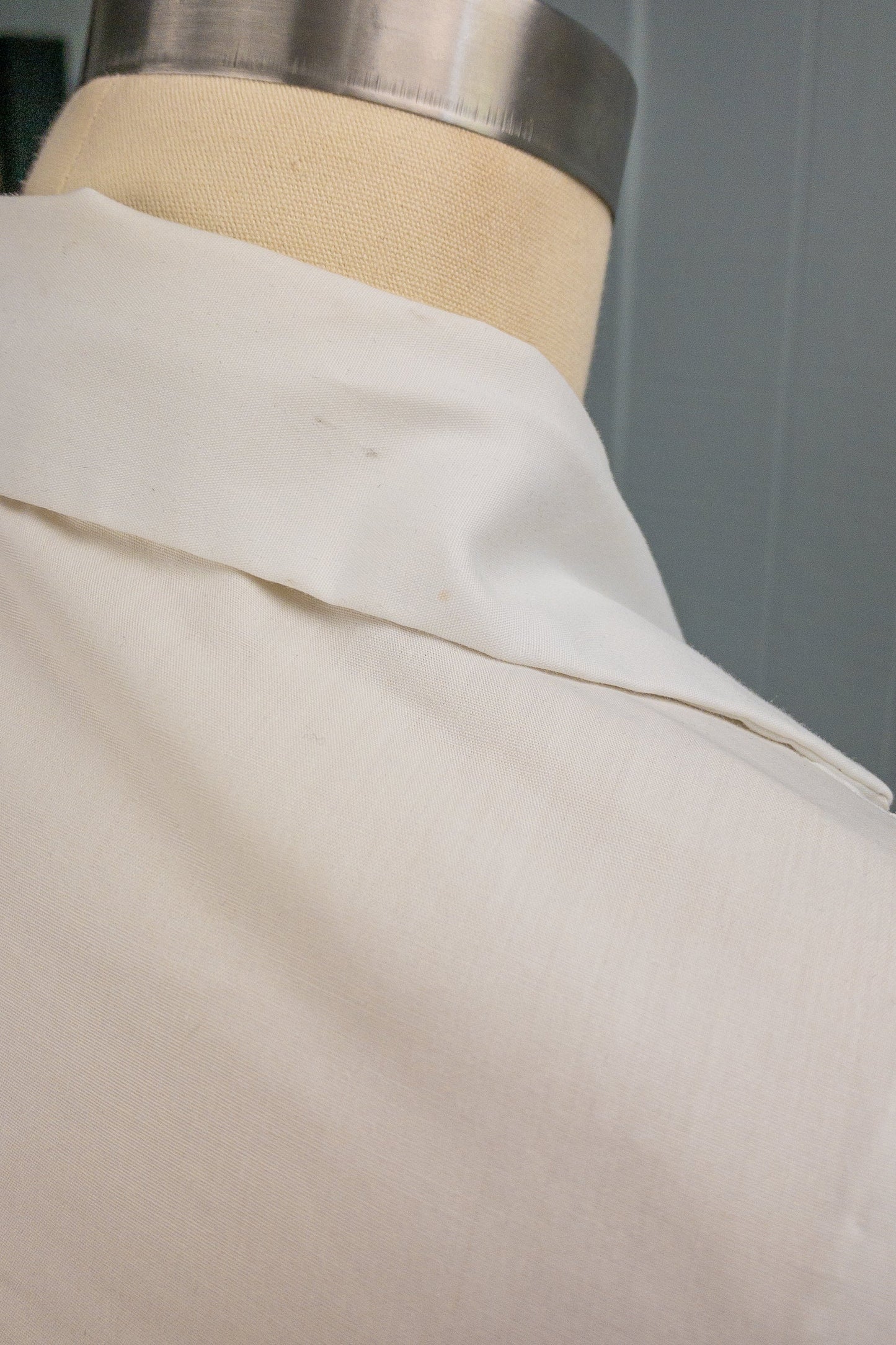 50's "Lady Van Heusen" White Button Up | S