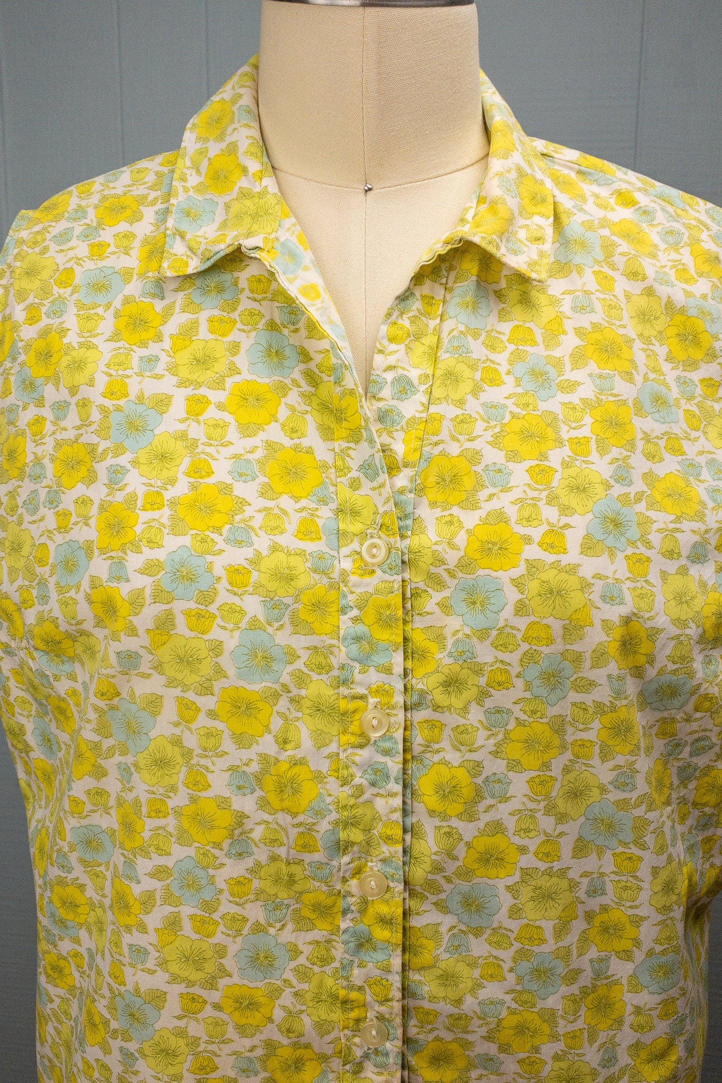 60's Yellow & Blue Ditsy Floral Sleeveless | M/L