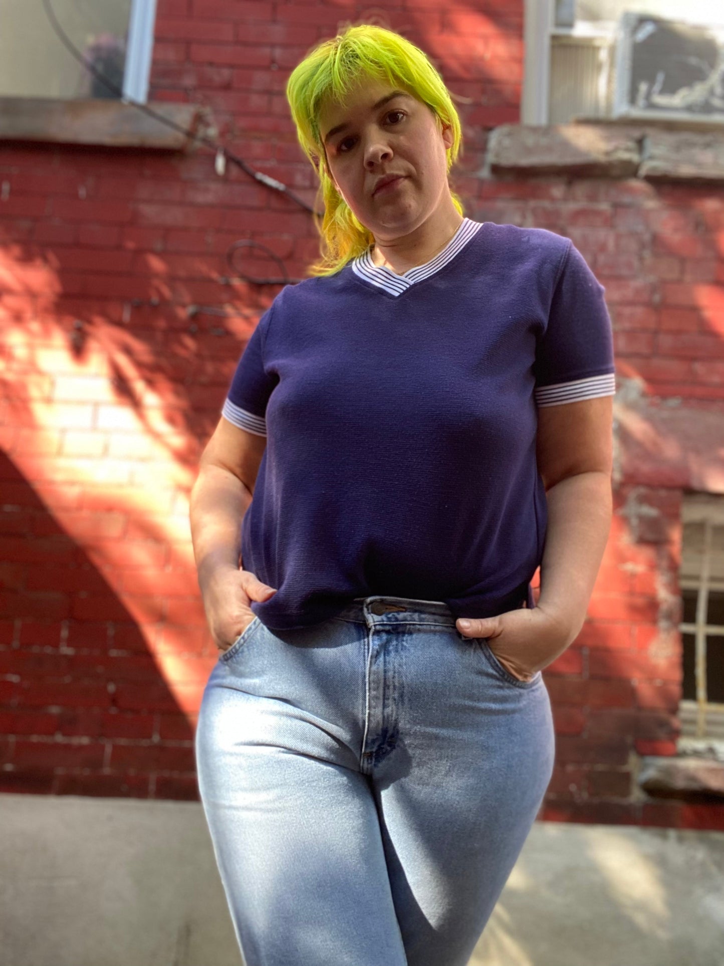 80s 90s Navy V Neck Ringer Stripe TShirt