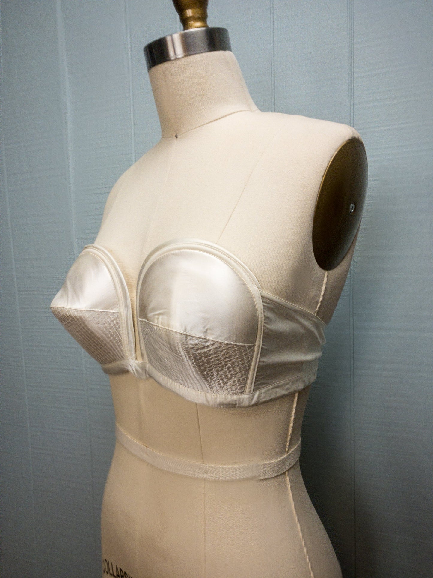 50's White Strapless Bullet Bra