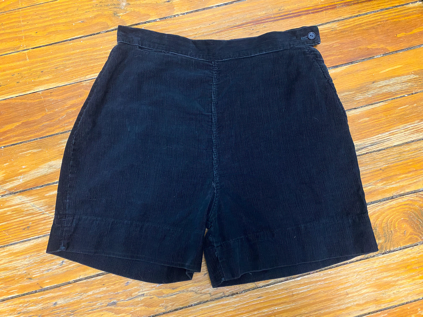 50's 60's Black Cord Shorts | W: 30"
