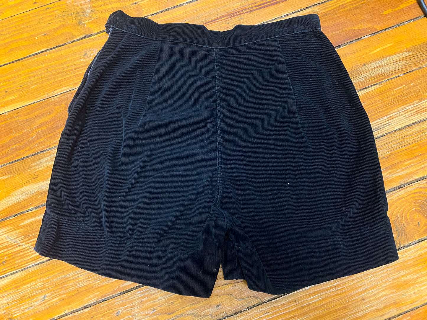 50's 60's Black Cord Shorts | W: 30"