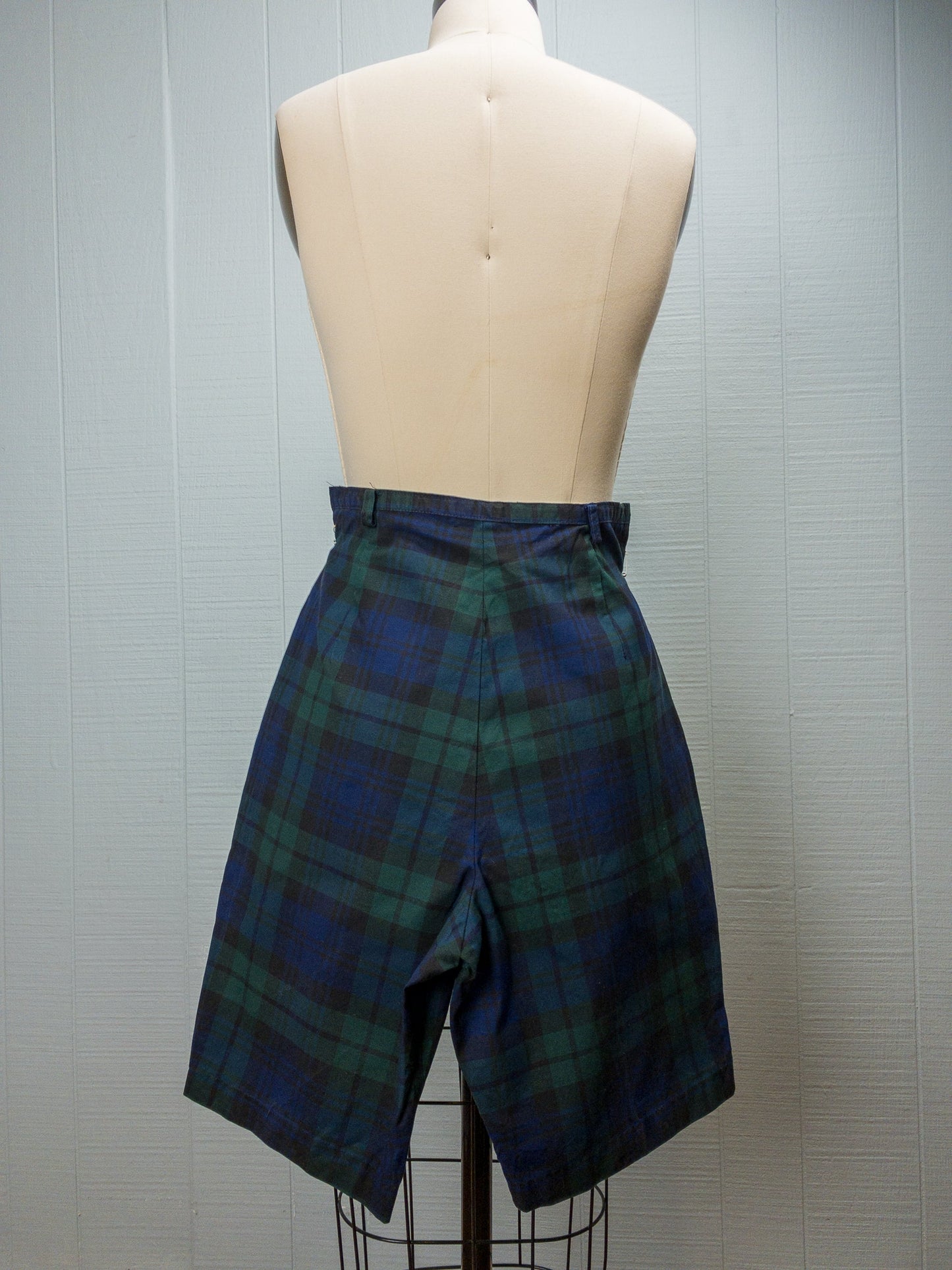 50's 60's Black Watch Tartan Shorts | S