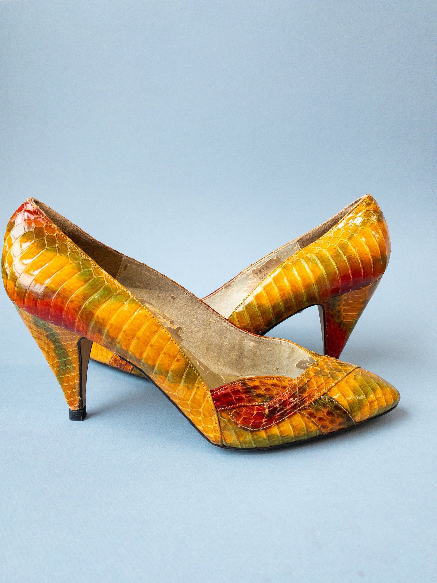 80's Orange Snakeskin High Heel Pumps | 8N 7.5