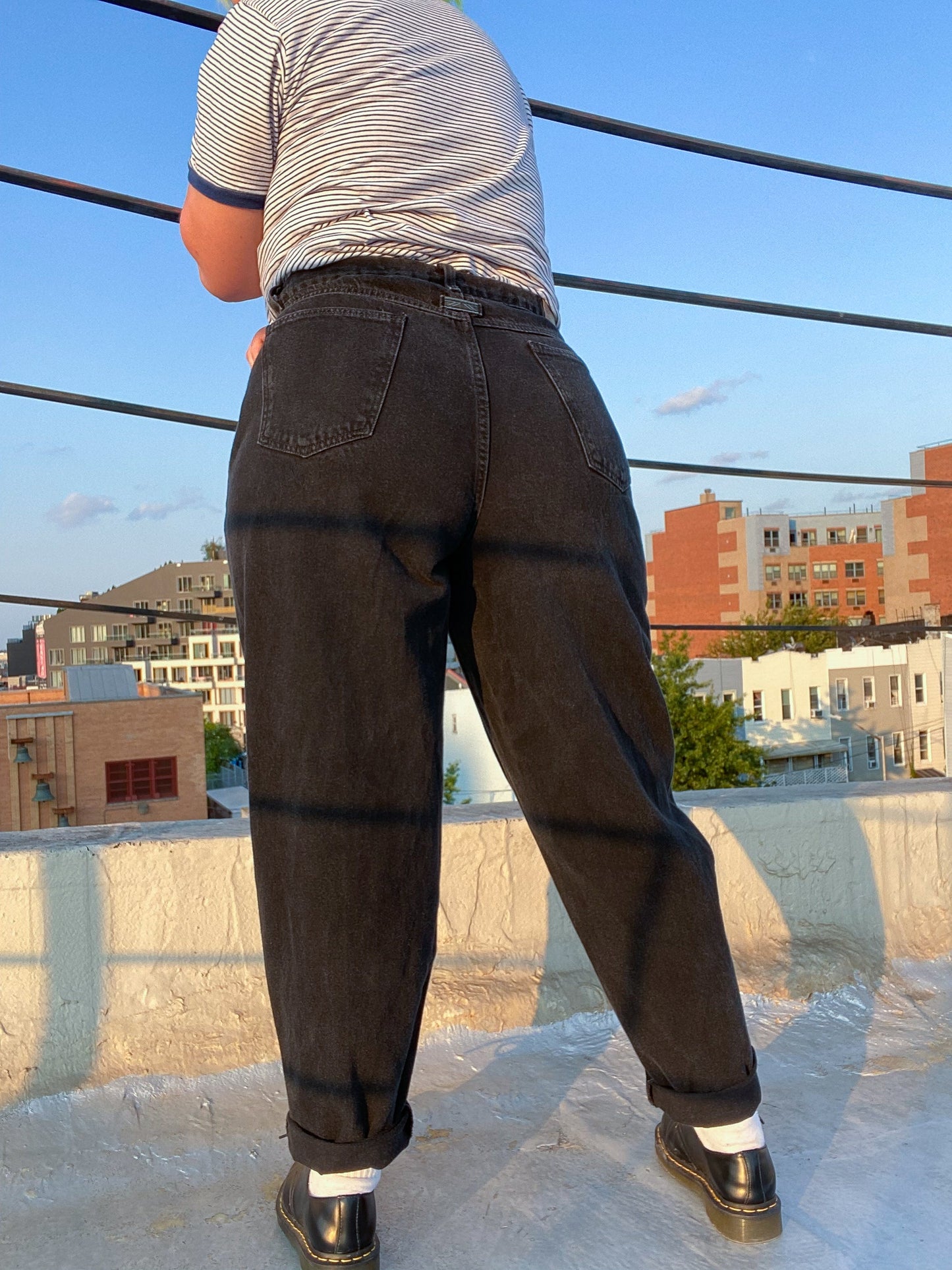 80s Black Pleated Mom Jeans | 35" x 31"