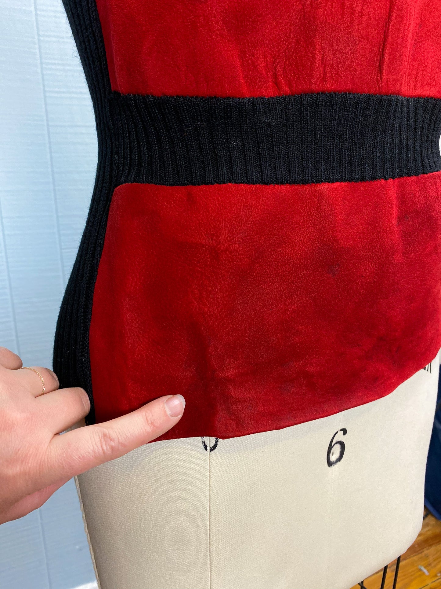 60's 70's Red Suede & Black Sweater Ribbed V Neck Vest | S/M