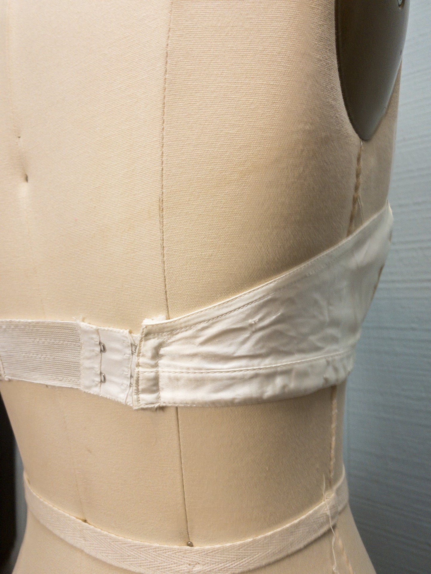 50's White Strapless Bullet Bra