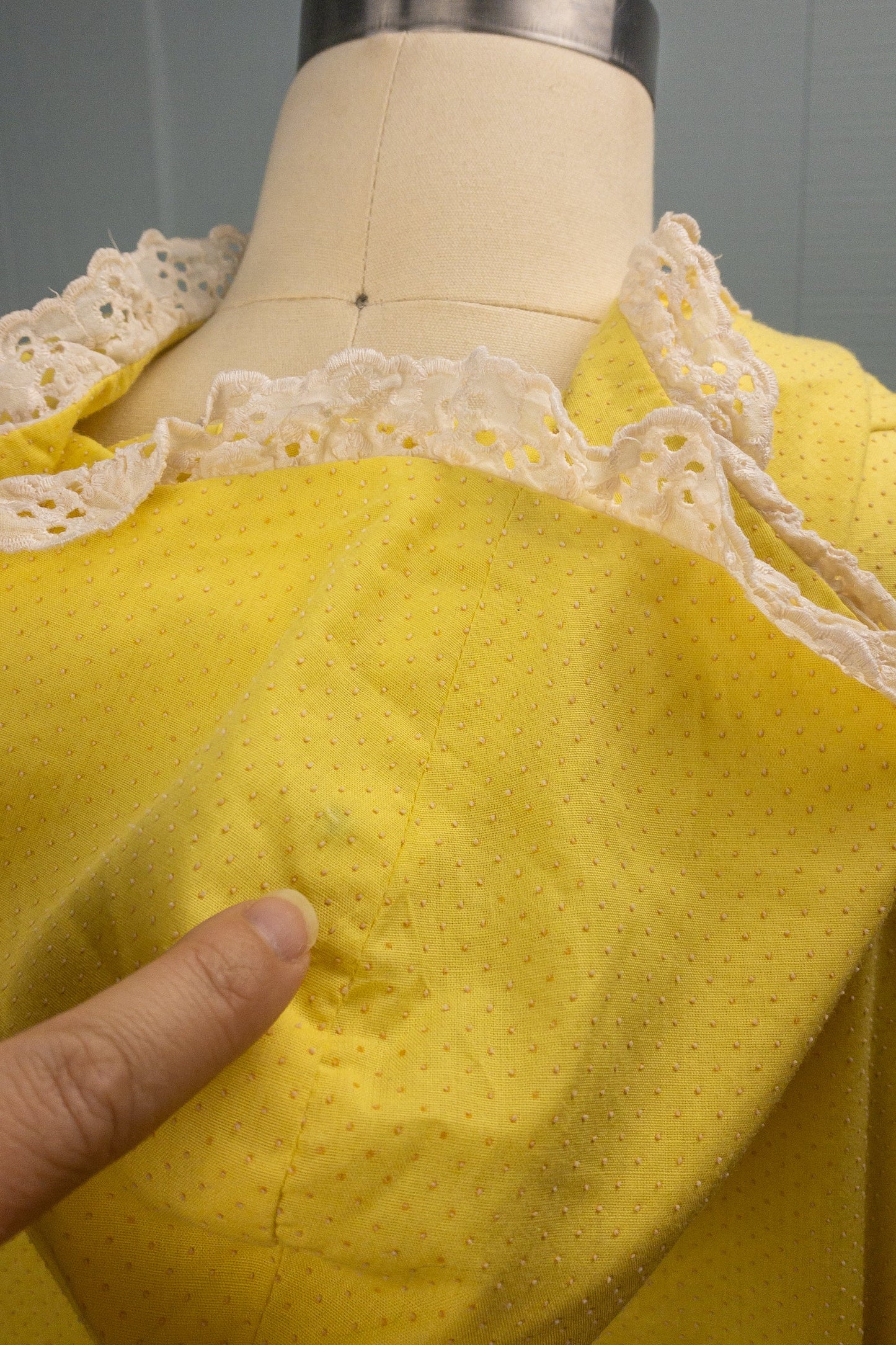 60's Yellow Dots & Lace Hoodie | S/M