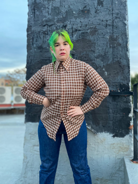 70s 80s Brown & White Plaid Dagger Collar Western Shirt | M/L