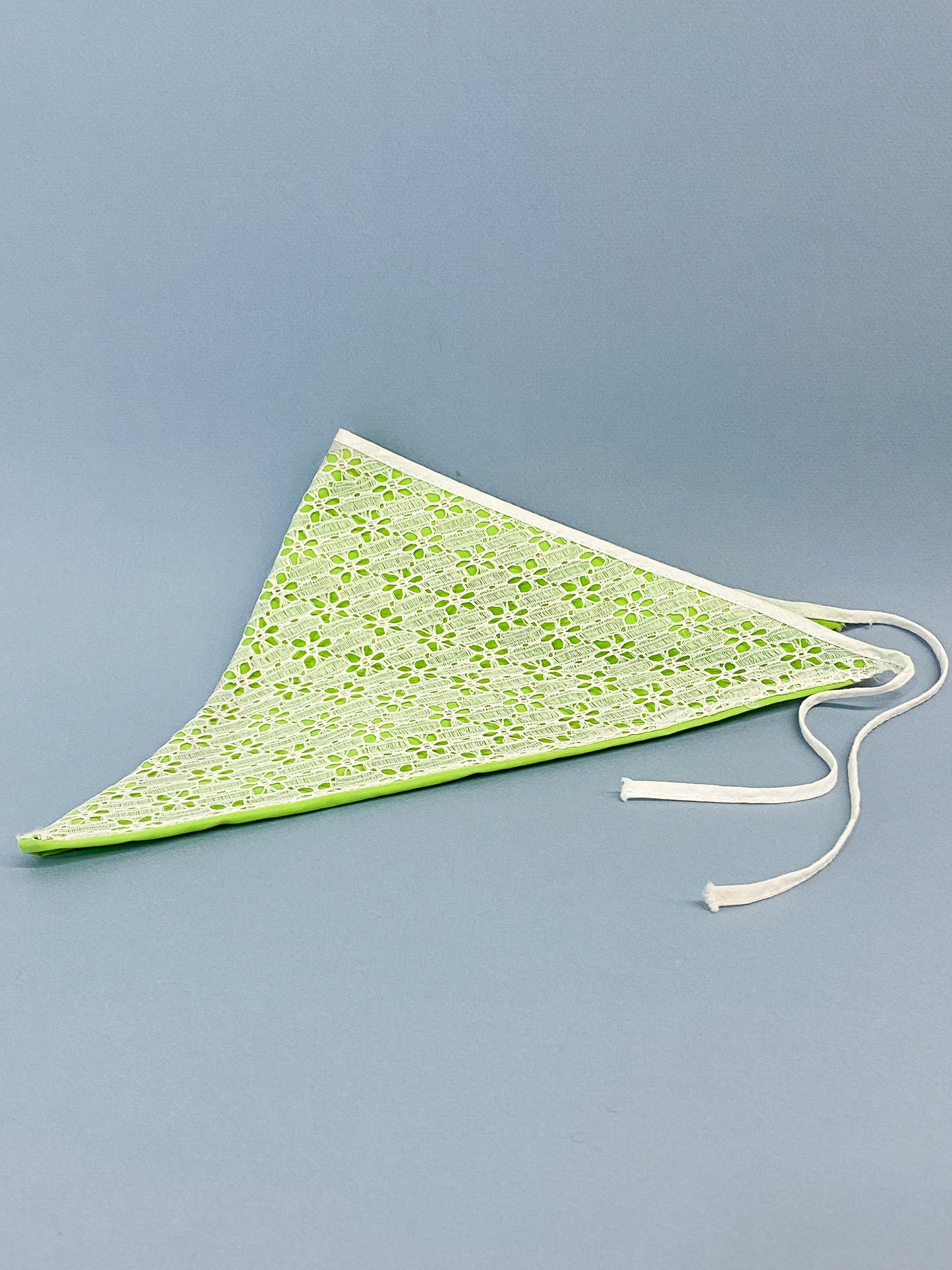 60's "Marvelous Mrs. Maisel" Neon Green & Floral Lace Triangle Head Scarf Kerchief