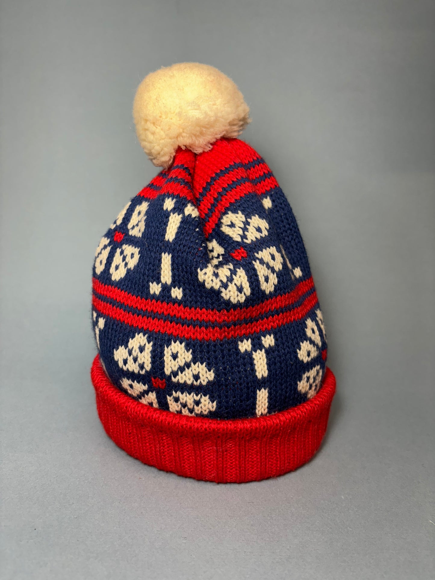 60's "Marvelous Mrs. Maisel" Red, Blue & White Fairisle Winter Beanie