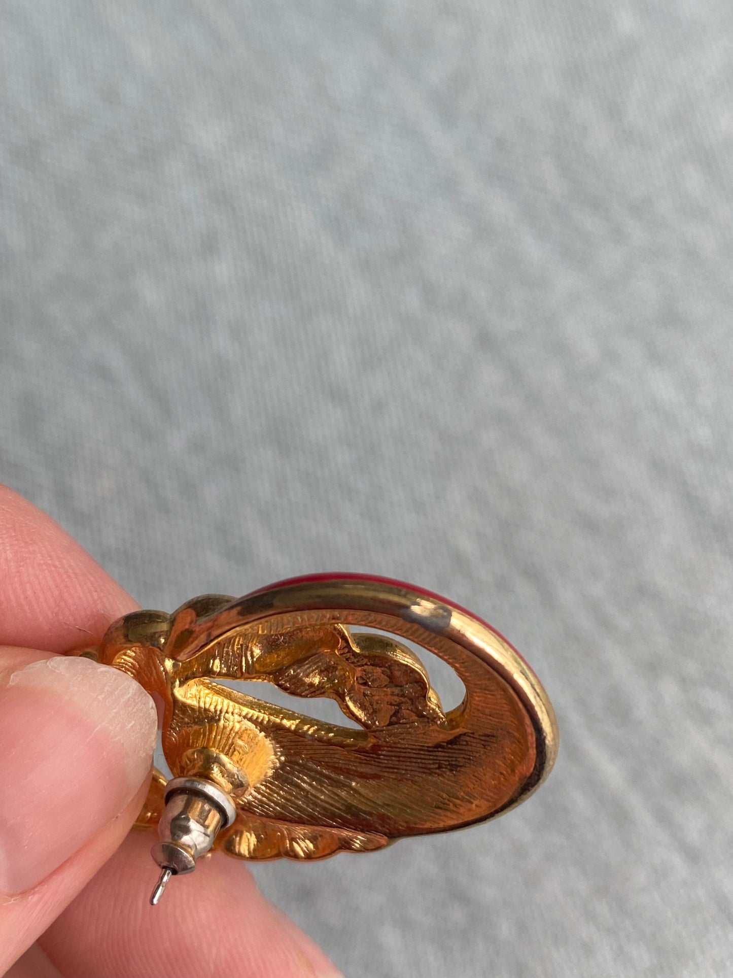 80's Red & Gold Interlocked Rope Pierced Earrings
