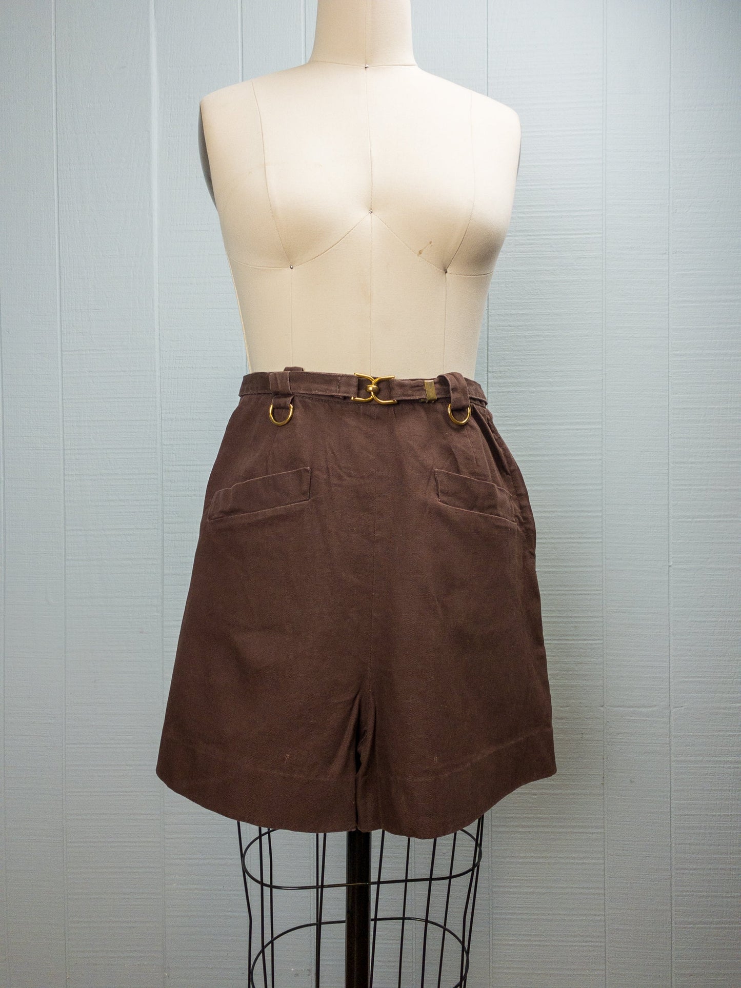 60's Brown Buckle Shorts | 25"