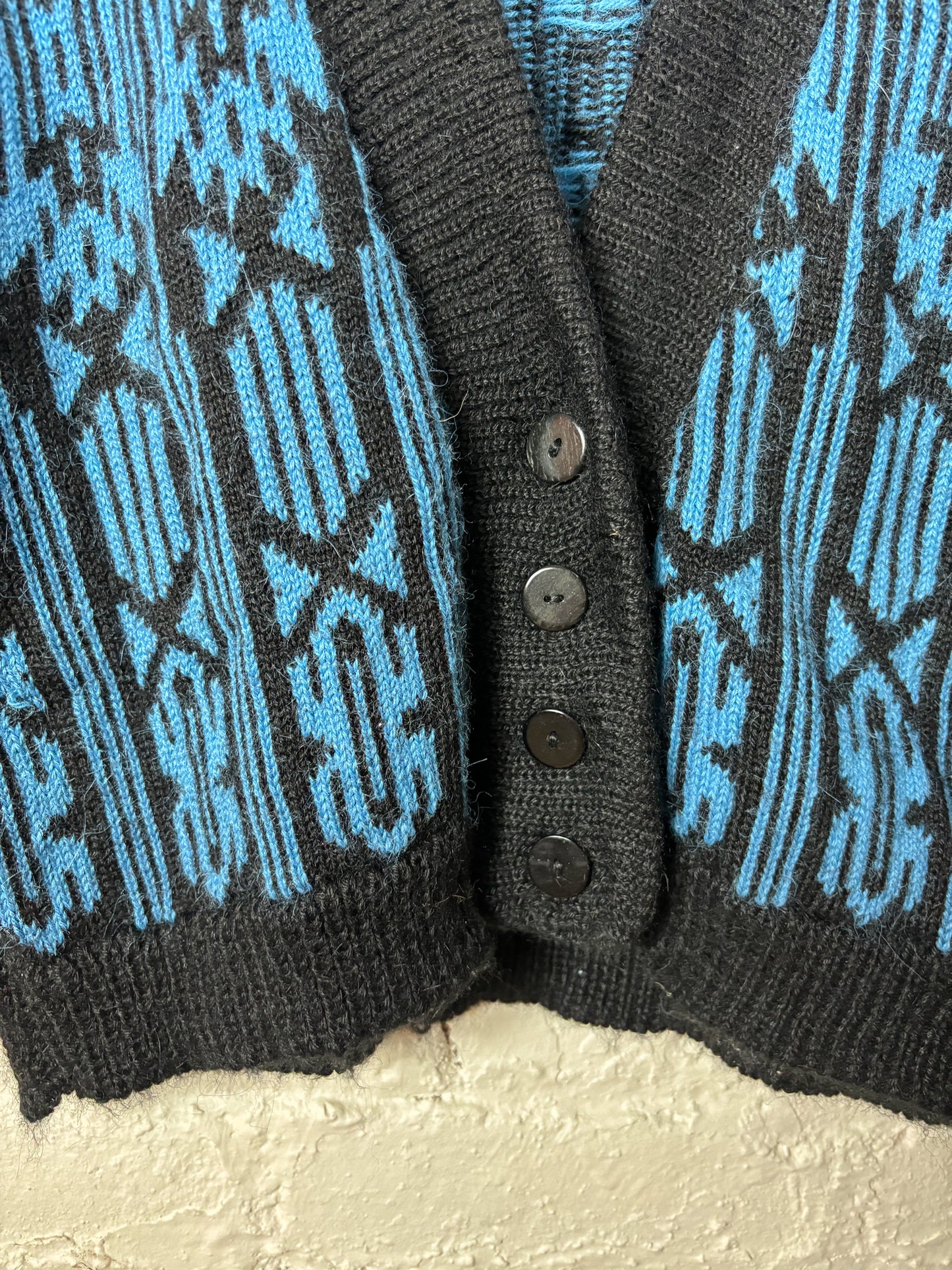 80's 90's Black & Blue Peruvian Alpaca Cardigan