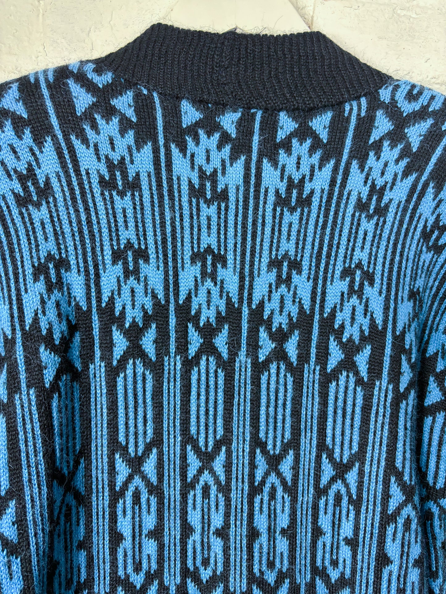 80's 90's Black & Blue Peruvian Alpaca Cardigan