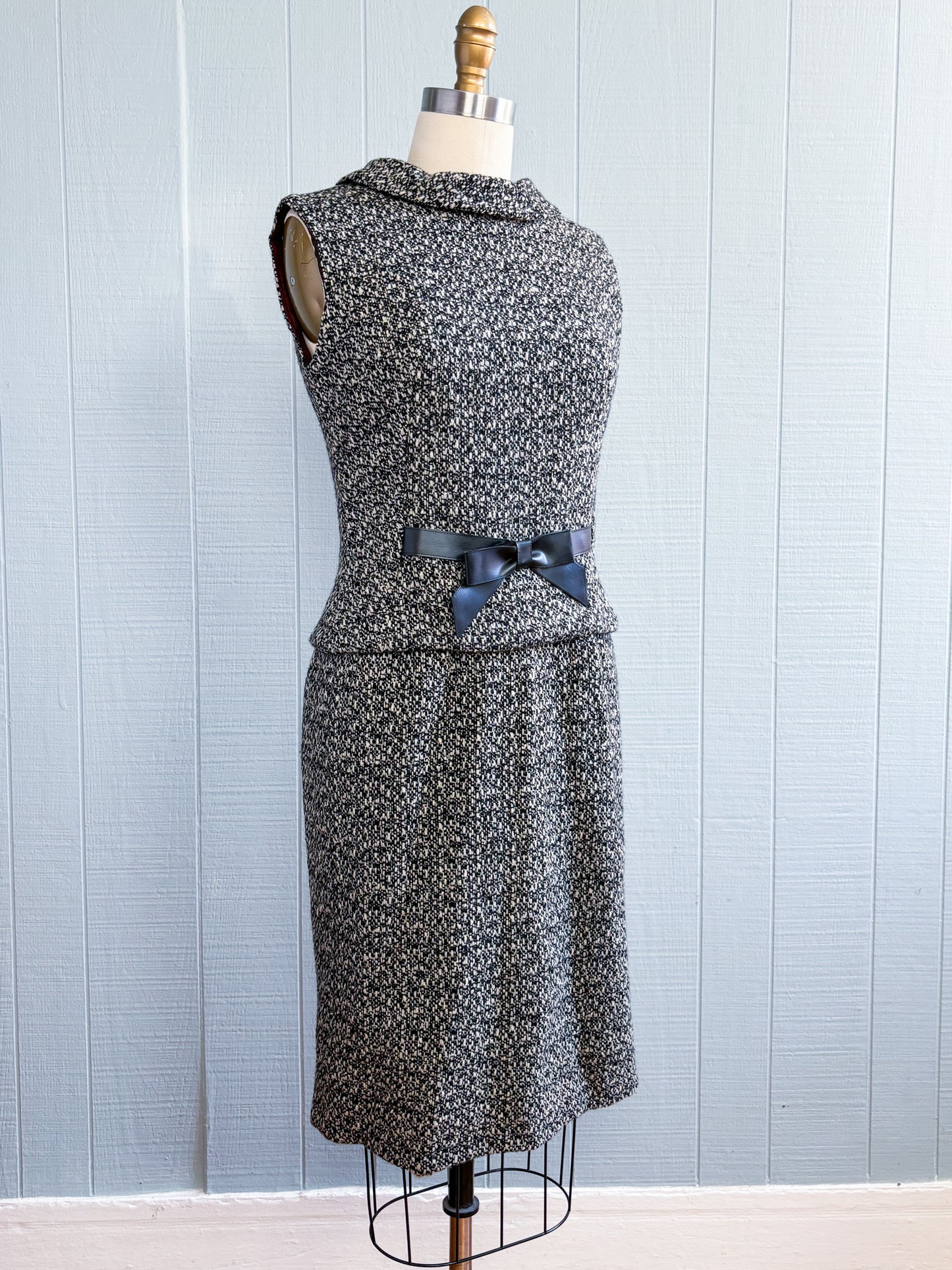 50's 60's Bows & Tweed Black & White Skirt Set | Lord & Taylor | W: 26"