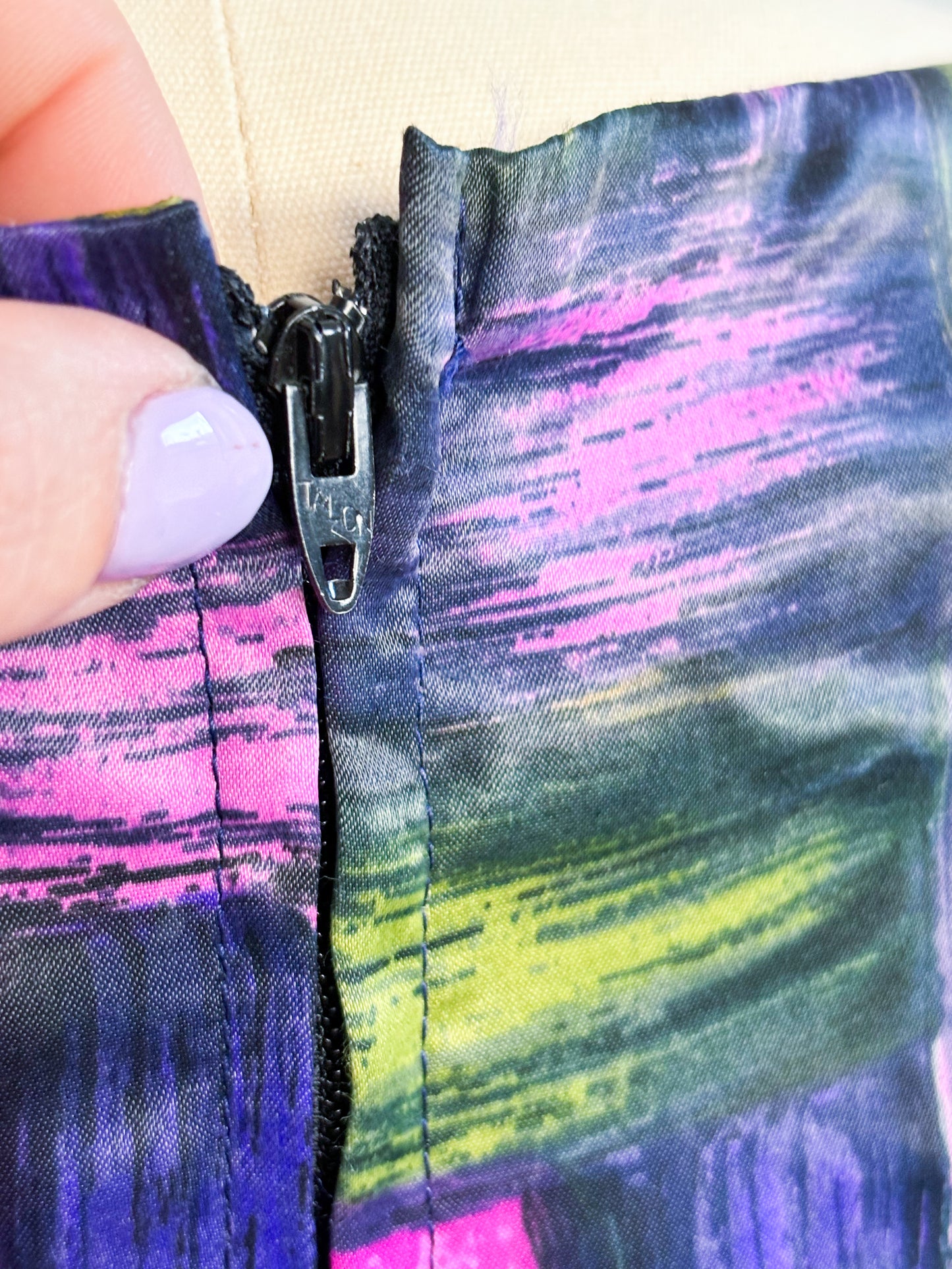 50's 60's Mrs. Maisel Purple Pink Green Wiggle Dress | XXS/XS