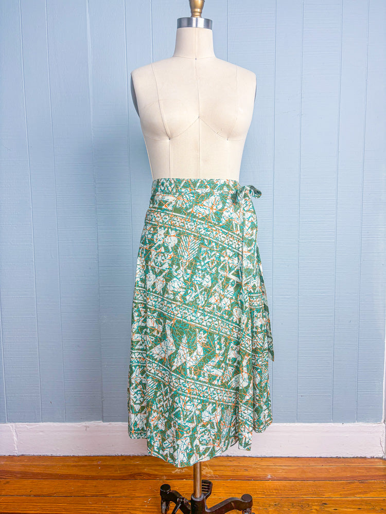50s Mrs. Maisel Green Batik Novelty Wrap Skirt | M/L