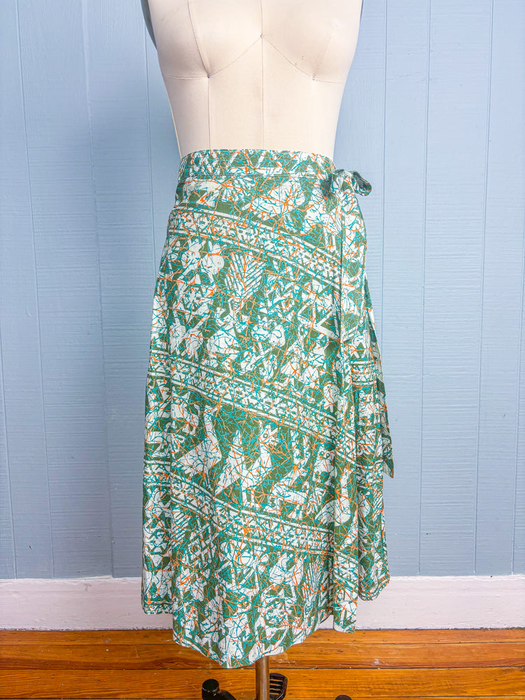 50s Mrs. Maisel Green Batik Novelty Wrap Skirt | M/L