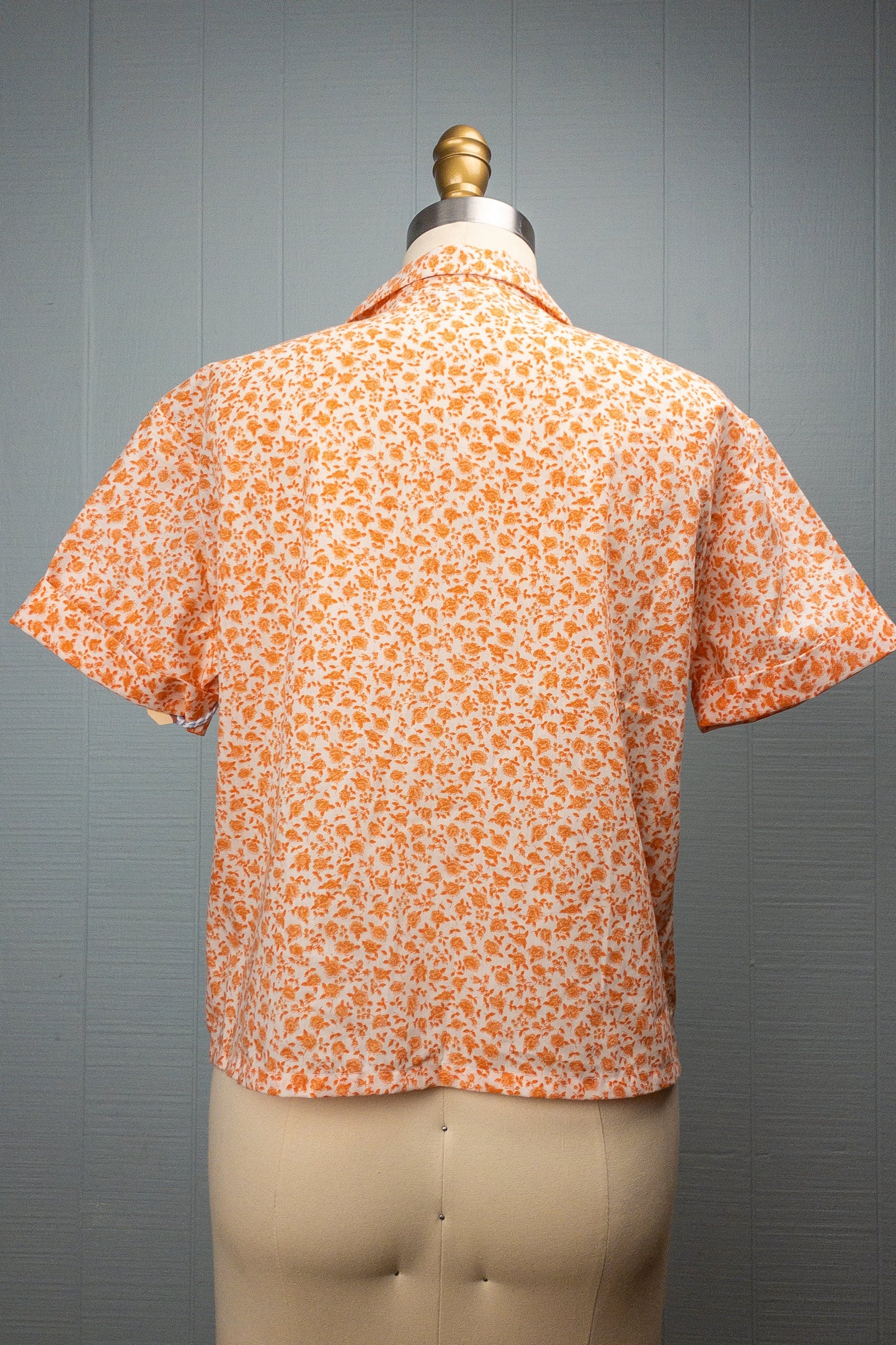 60's Orange Ditsy Floral Loop Collar Button Up Shirt | M