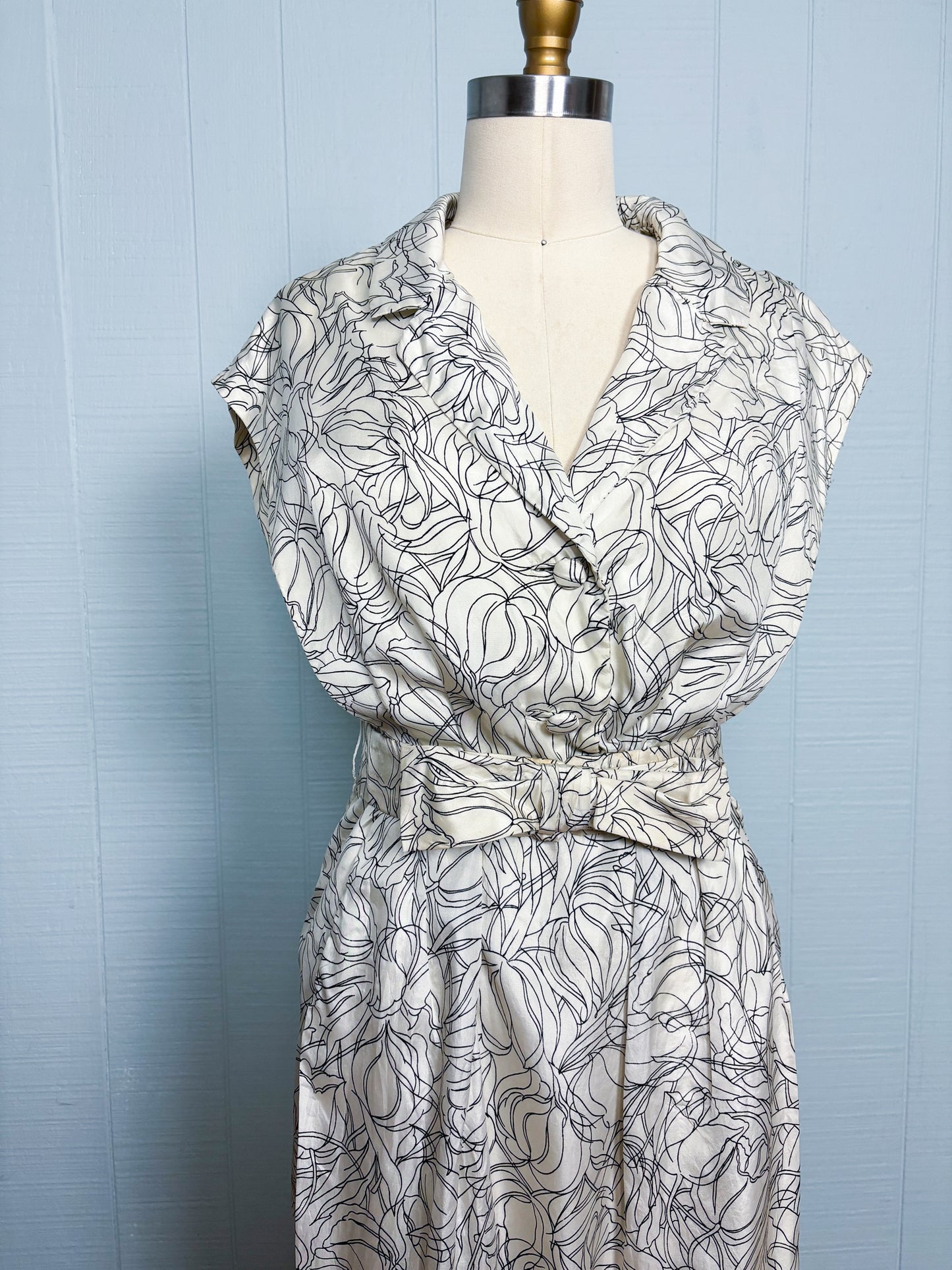 50's 60's Mrs. Maisel White Floral Outline Dress | S/M