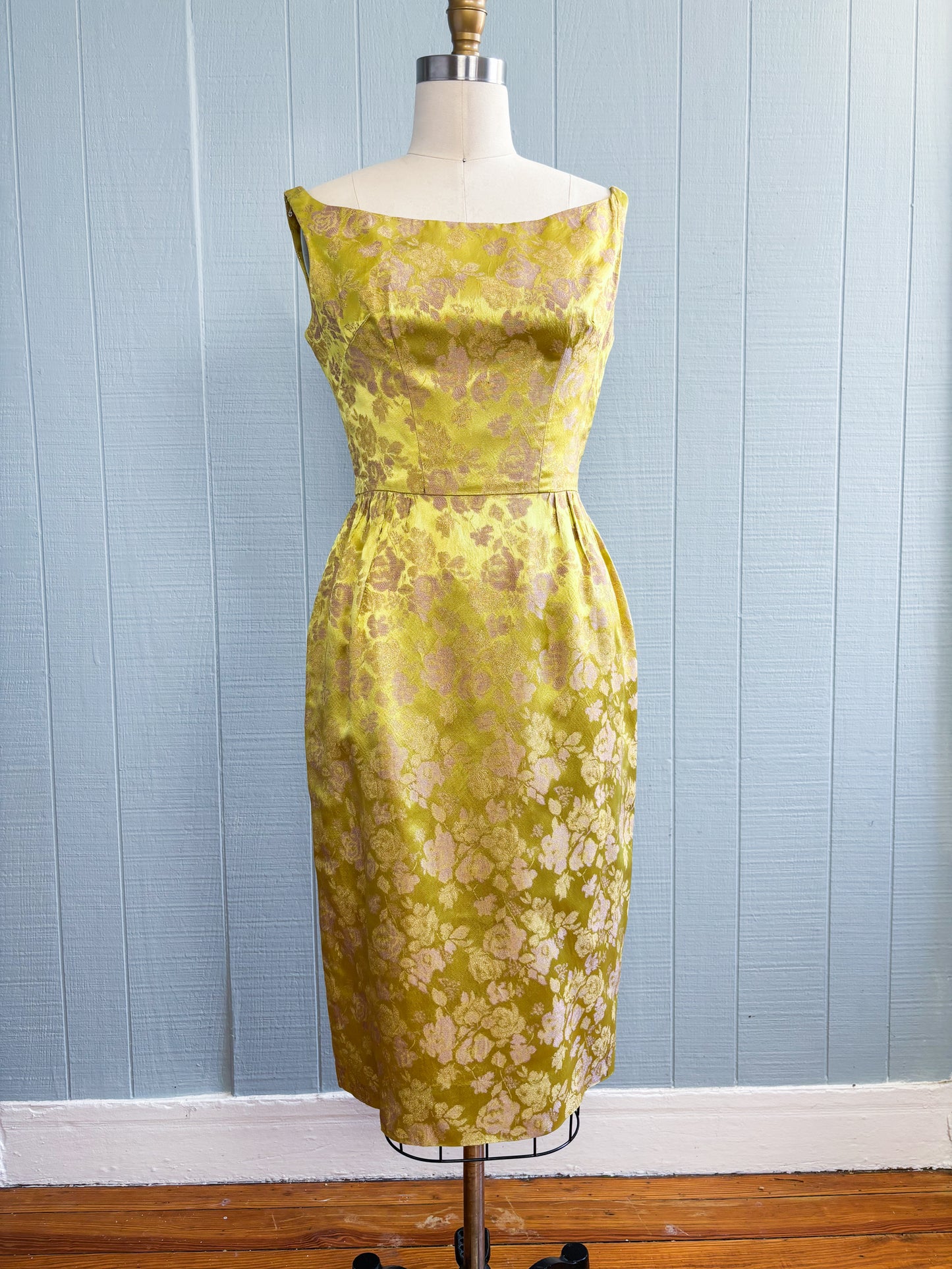 50's 60's Mrs. Maisel Chartreuse Metallic Floral Brocade Cocktail Dress | XS/S
