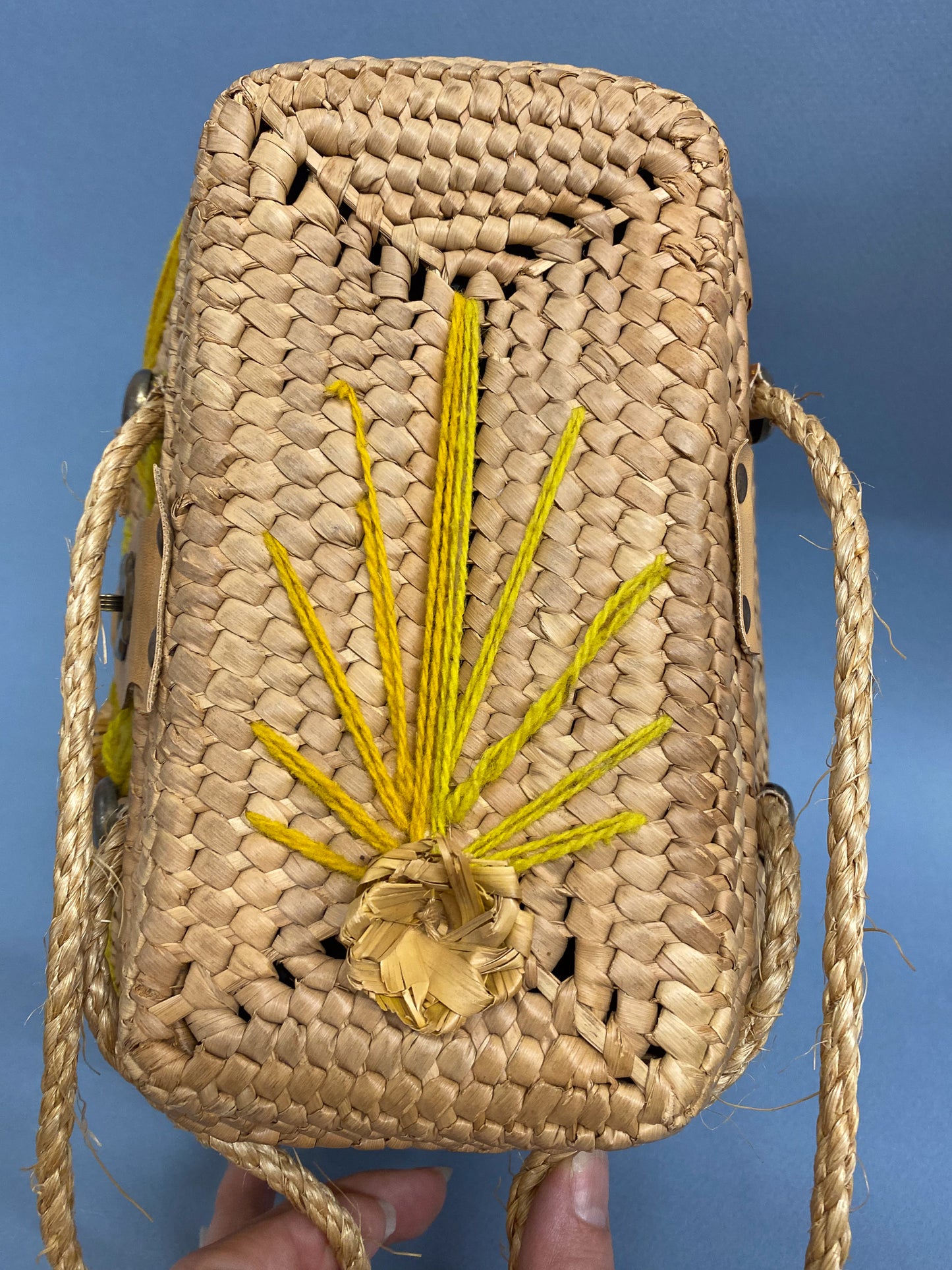 50's 60's Mrs. Maisel Rattan Straw Box Purse Yellow Yarn Floral