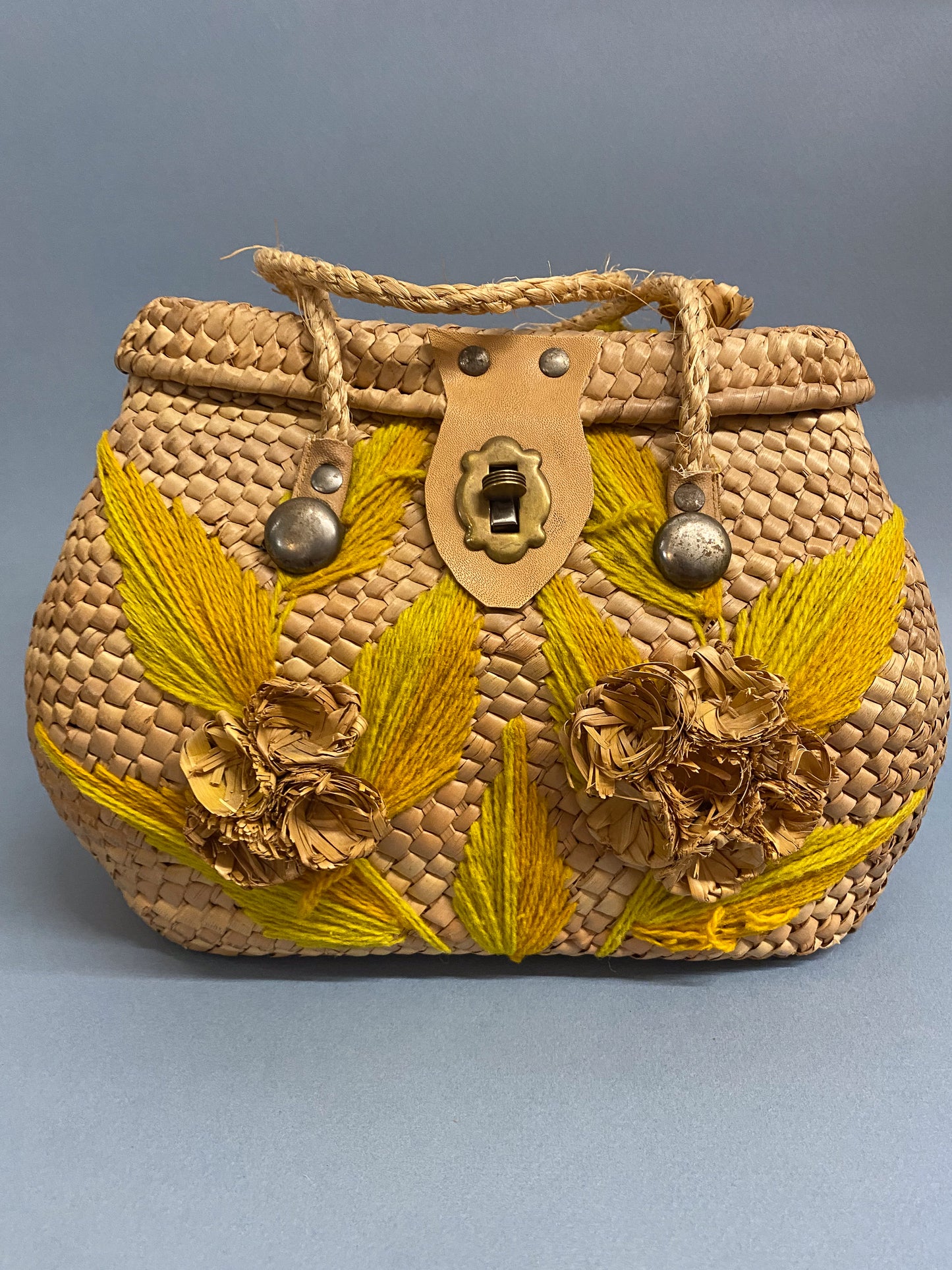 50's 60's Mrs. Maisel Rattan Straw Box Purse Yellow Yarn Floral