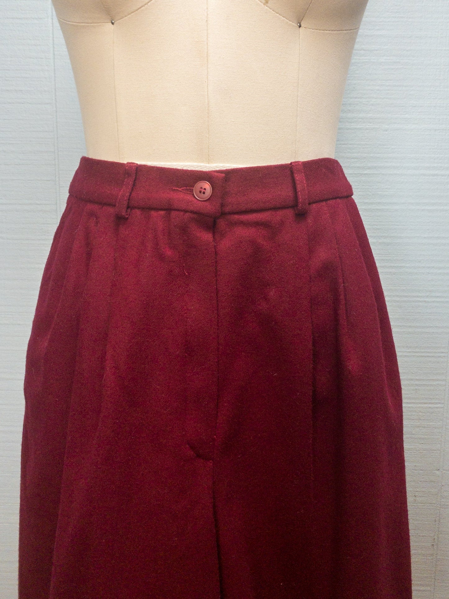 90's "Marvelous Mrs. Maisel" Pendleton Wool Wine Red Shorts
