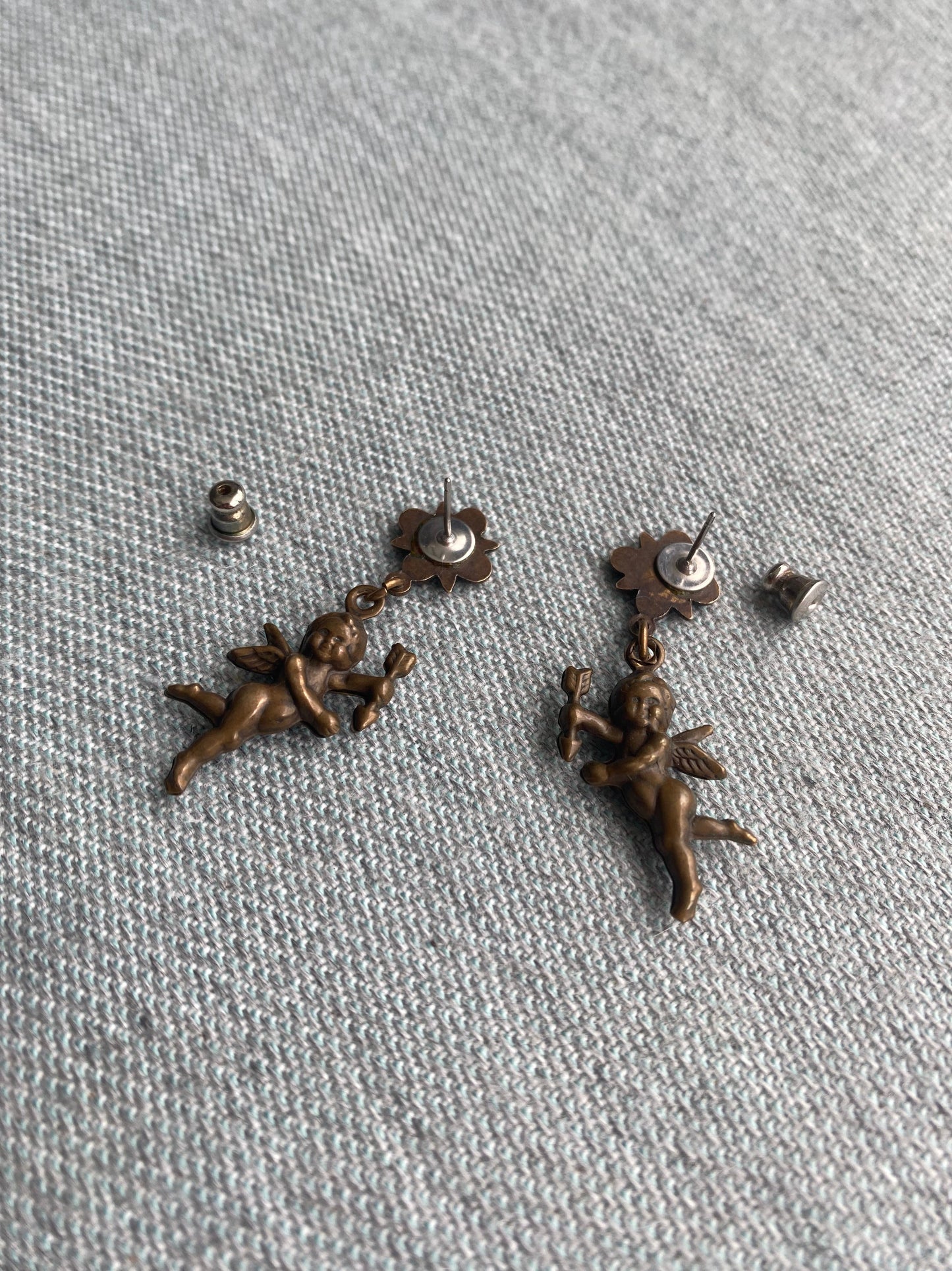90's Antique Gold Cherub Dangle Earrings