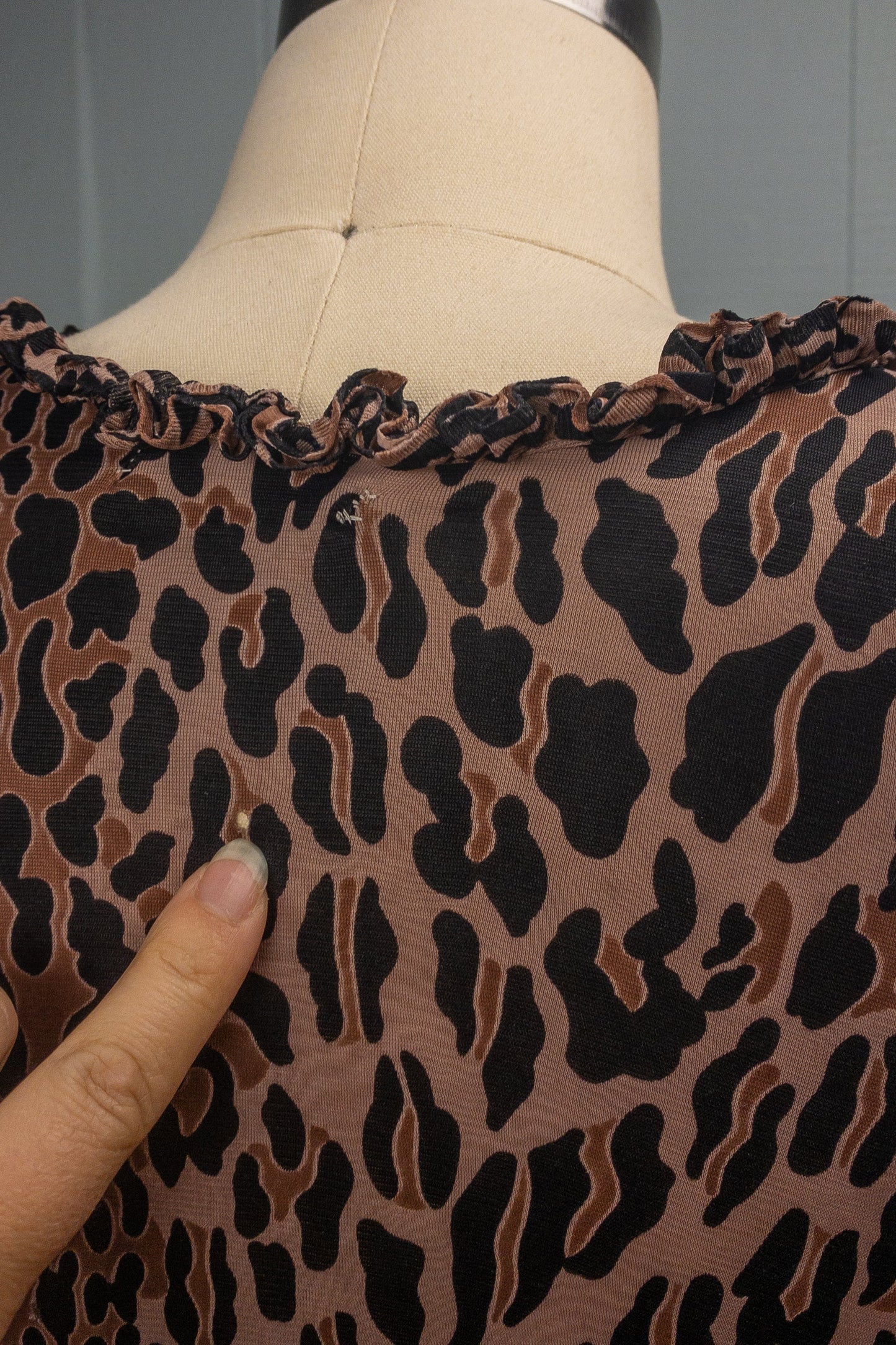 50s 60s Leopard Ruffle Tank Top | XXS/XS